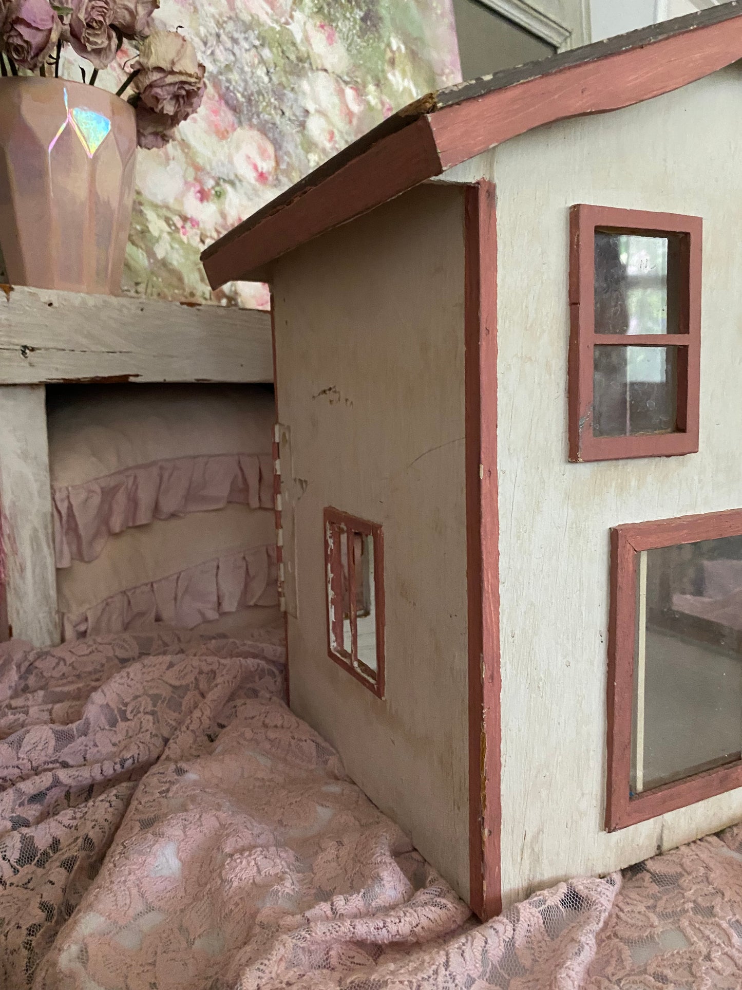 Vintage Rose Cottage Doll House