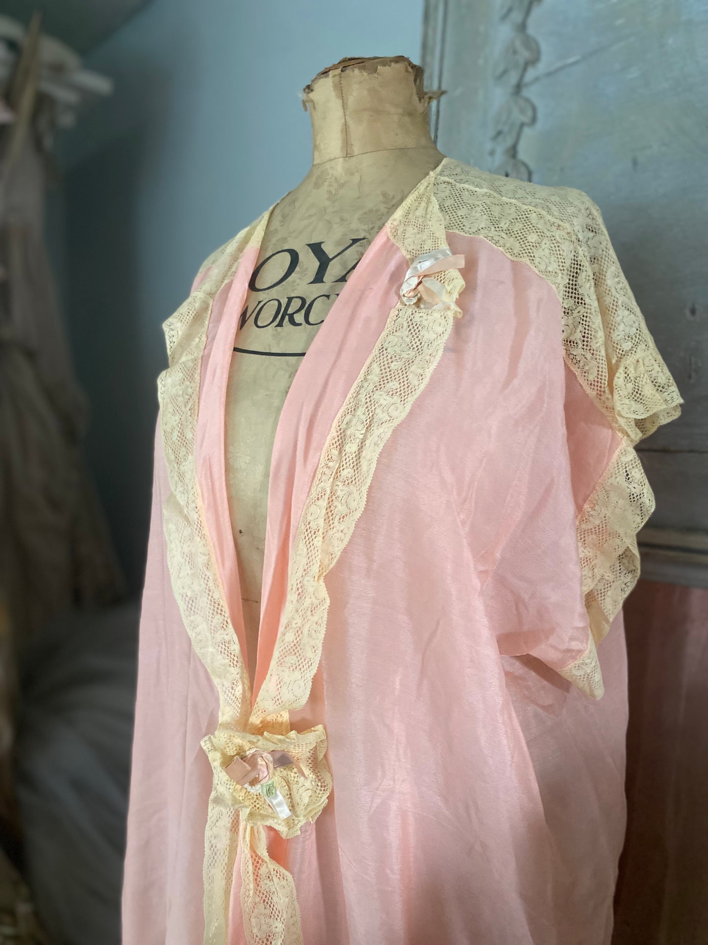 Antique 1920s Pink Silk Ribbonwork Dressing Gown
