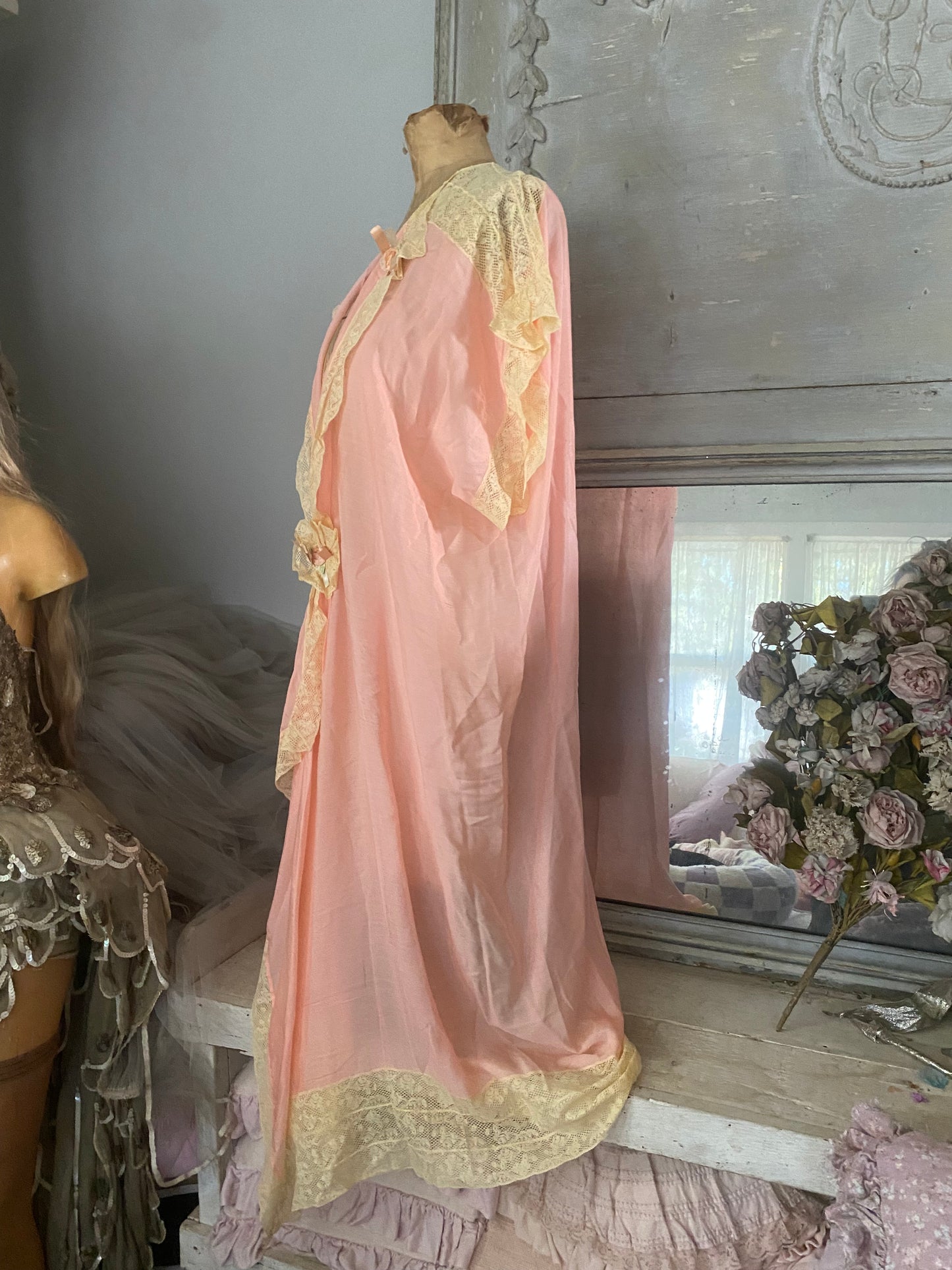 Antique 1920s Pink Silk Ribbonwork Dressing Gown