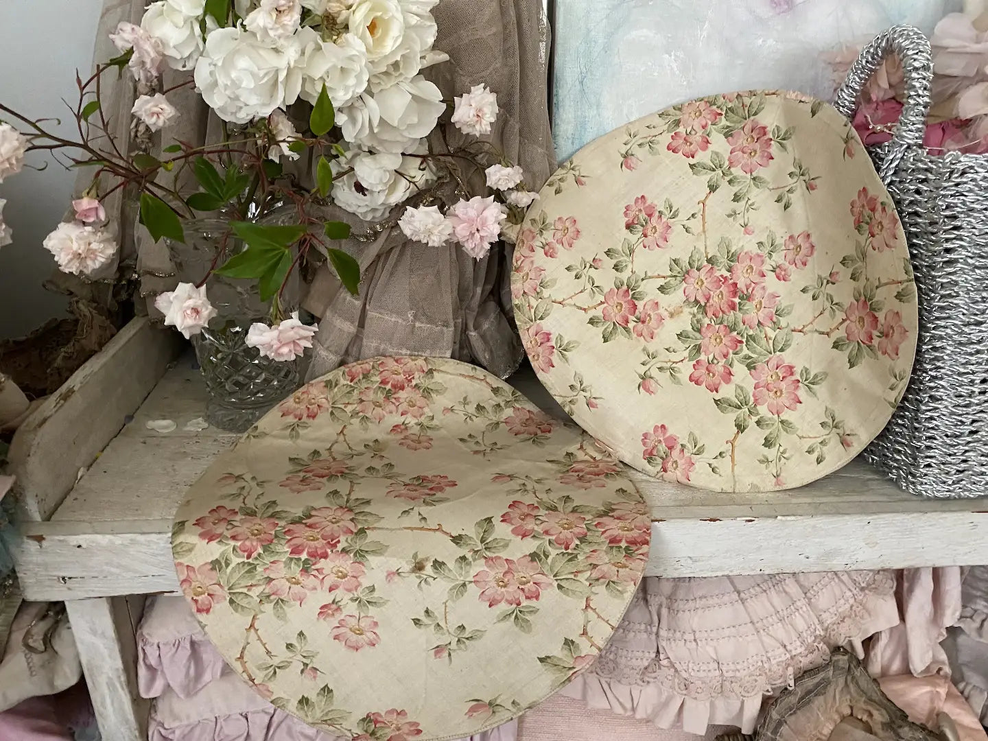 Antique Pink Fabric Holder Case