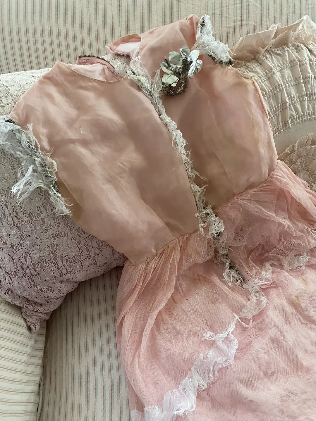 Antique Vintage Pink Tulle Lace Ballet Theater Costume Dress Tinsel Trim