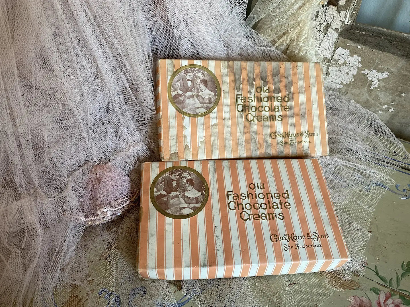 Set Vintage Chocolate Candy Box