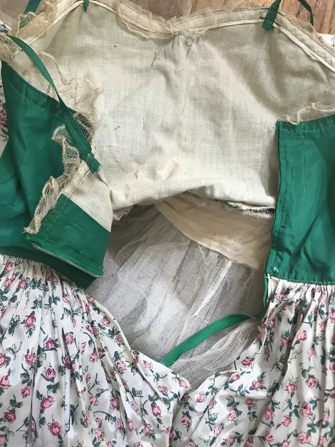 Vintage Ballet Tutu Costume Dress Corset Ribbon Gauze Lace
