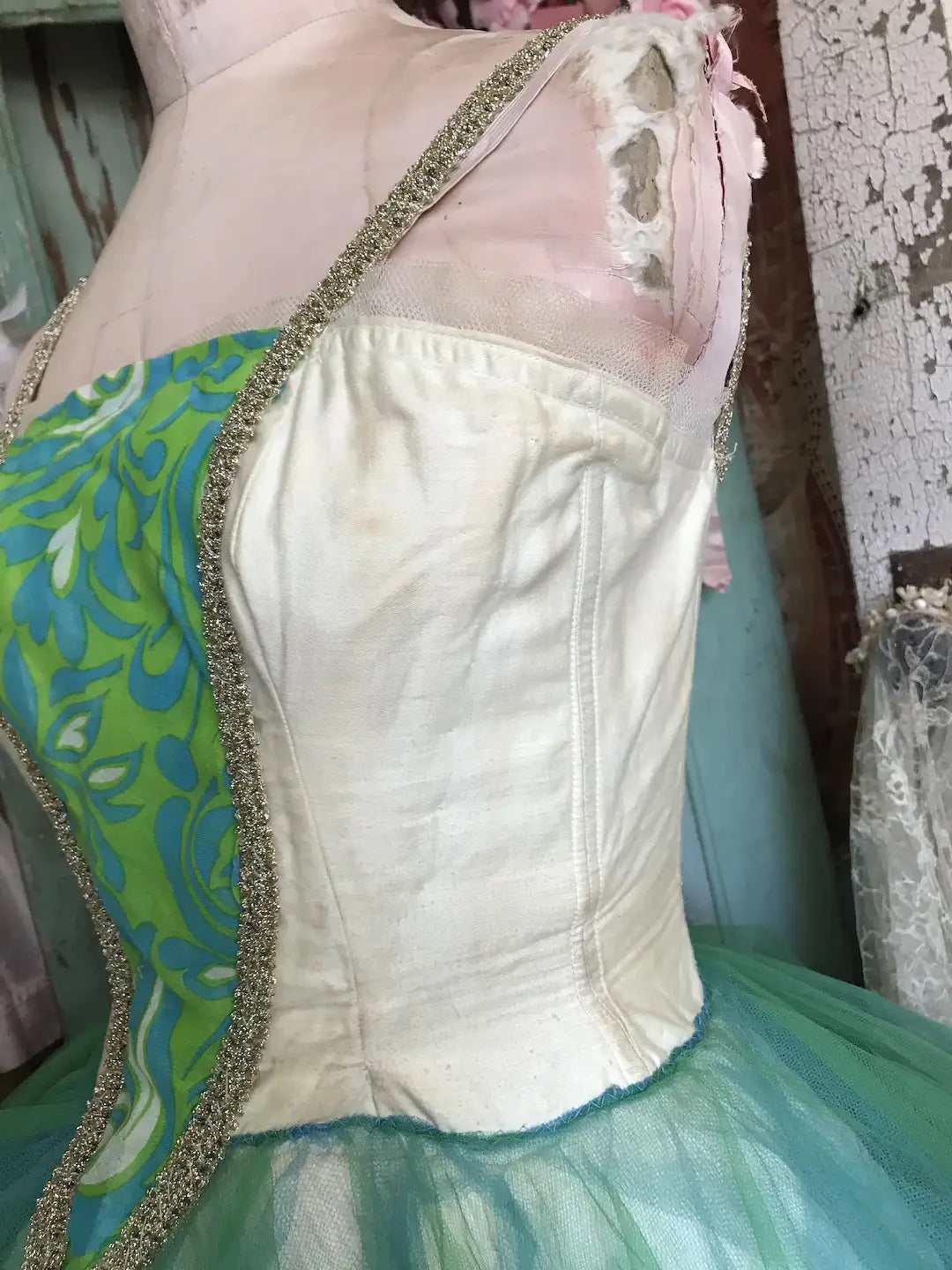 Vintage Ballet Tutu Costume Gauze Lace
