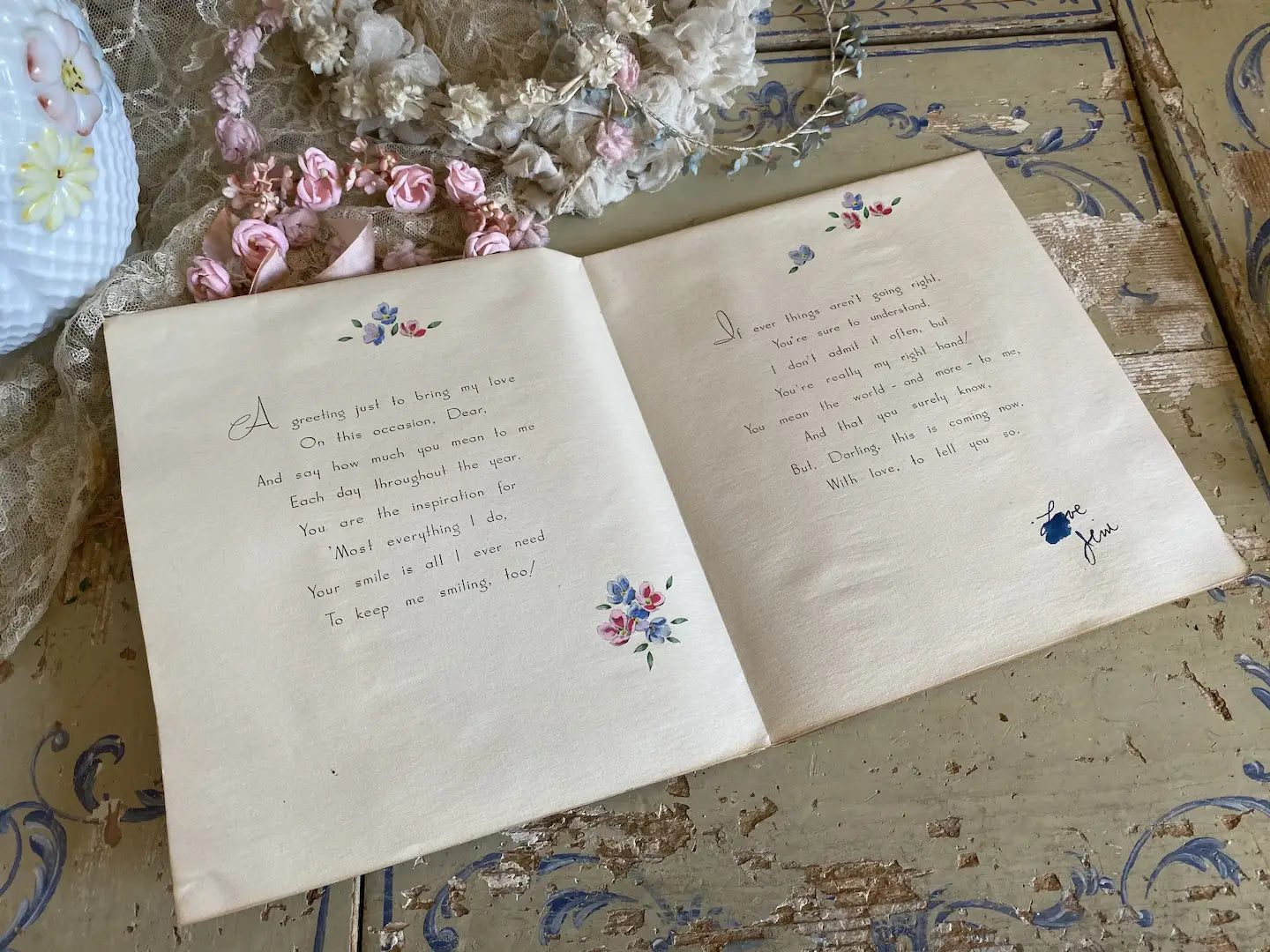 Vintage XL Padded Satin Greeting Card