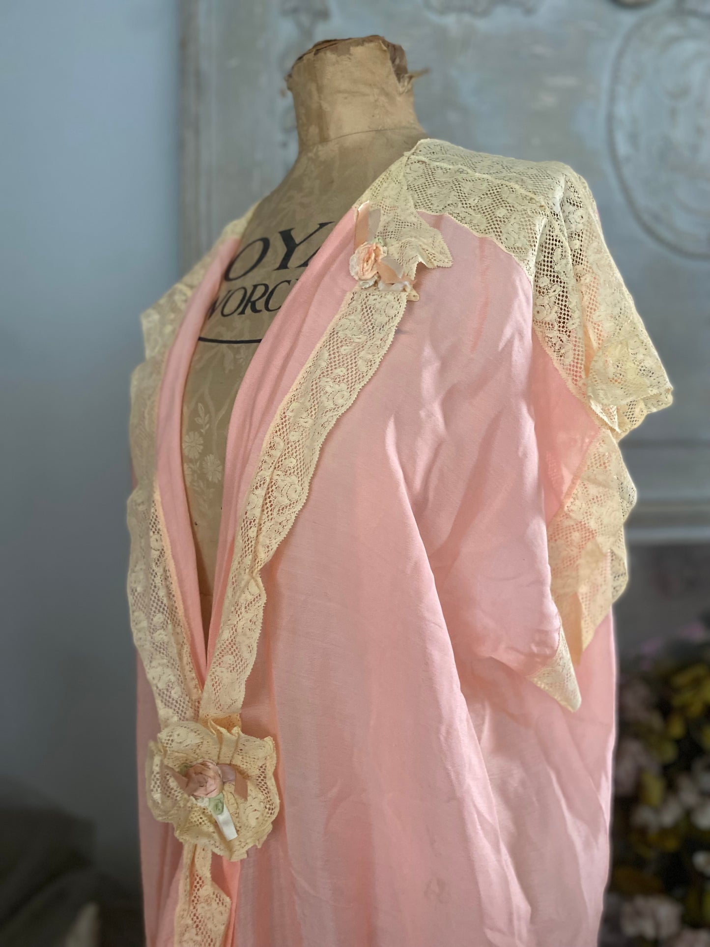 Antique 1920s Pink Silk Ribbonwork Dressing Gown
