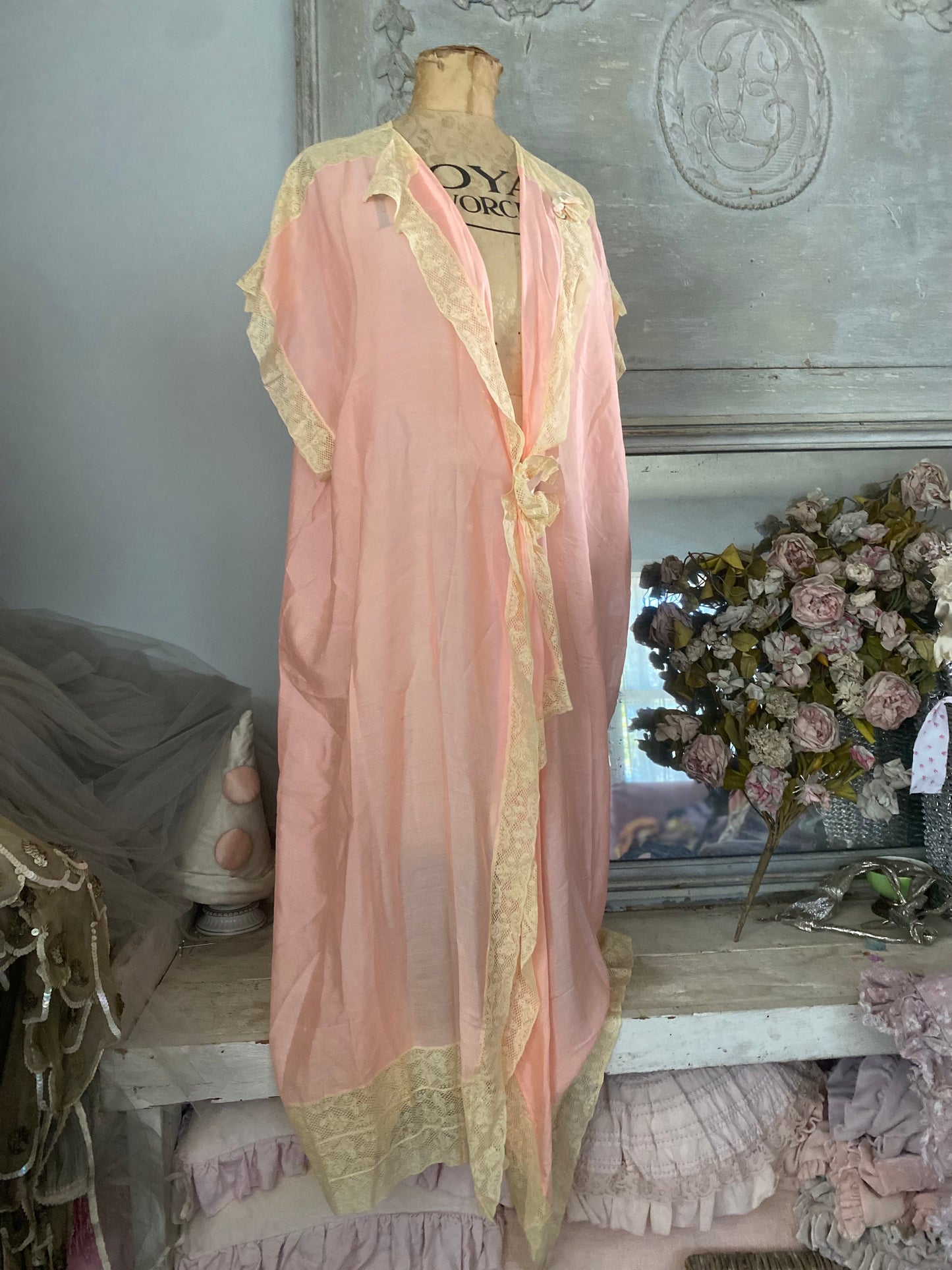 Antique 1920s Pink Silk Ribbonwork Dressing Gown