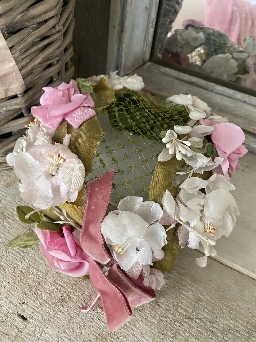 Vintage Millinery Hat Pink White Flowers Roses