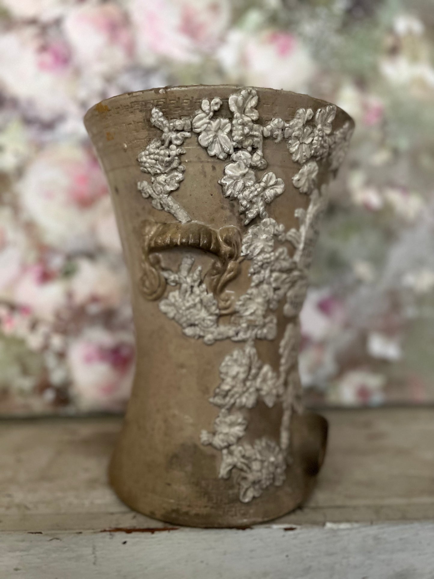 Antique English Mansion London Vase