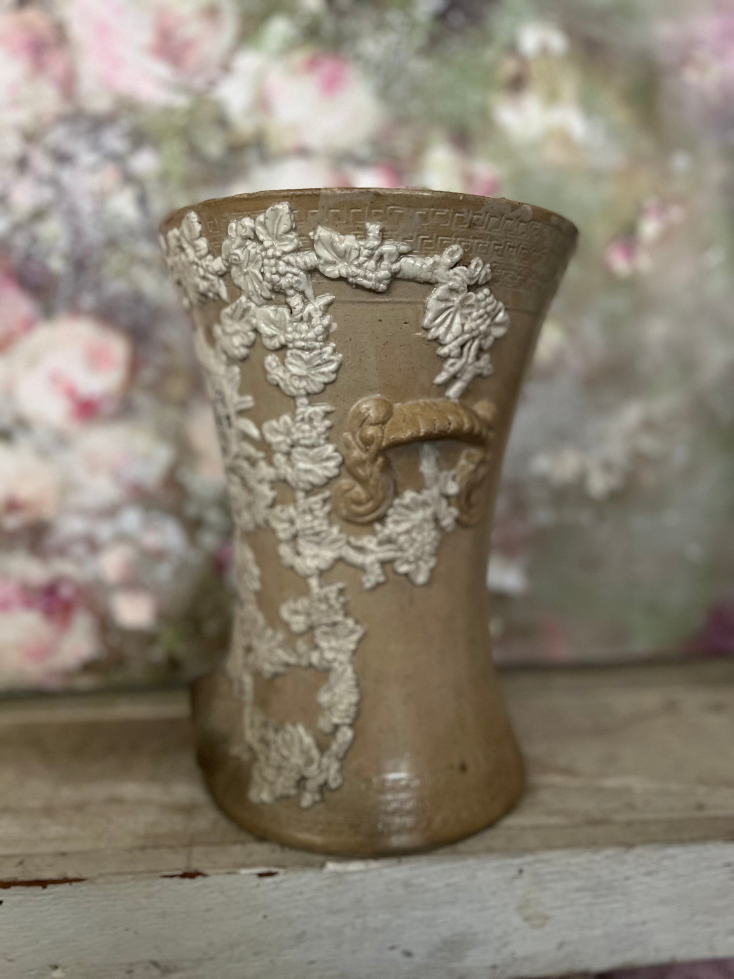 Antique English Mansion London Vase