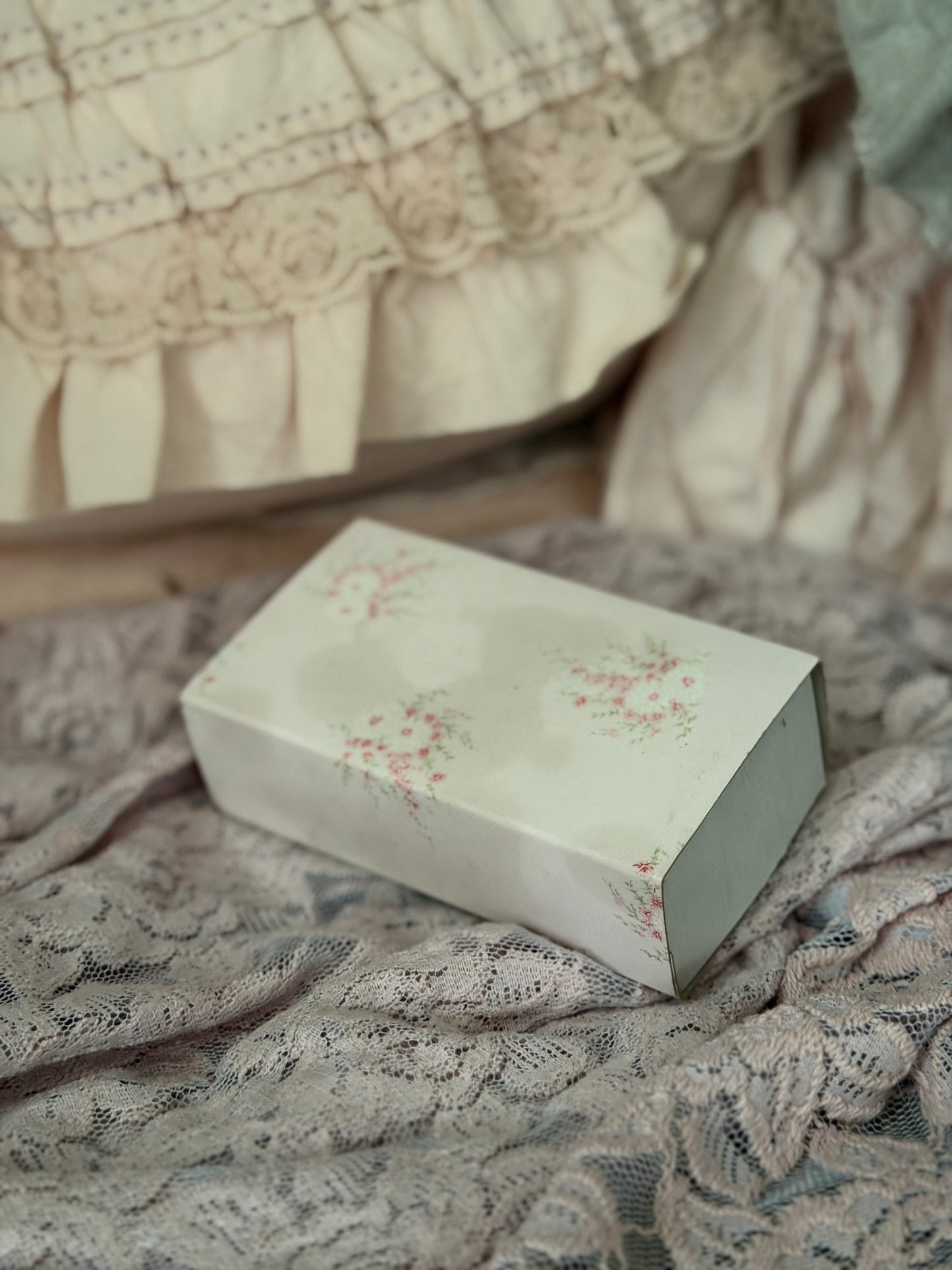 RARE Rachel Ashwell Shabby Chic Matchbox