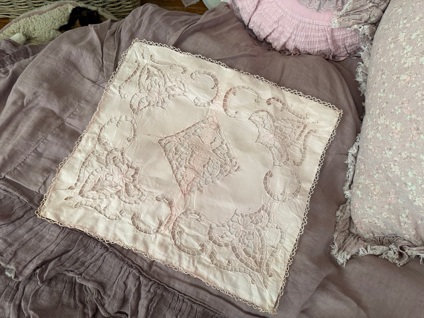Antique Pink Overdye Cherub Lace Sham