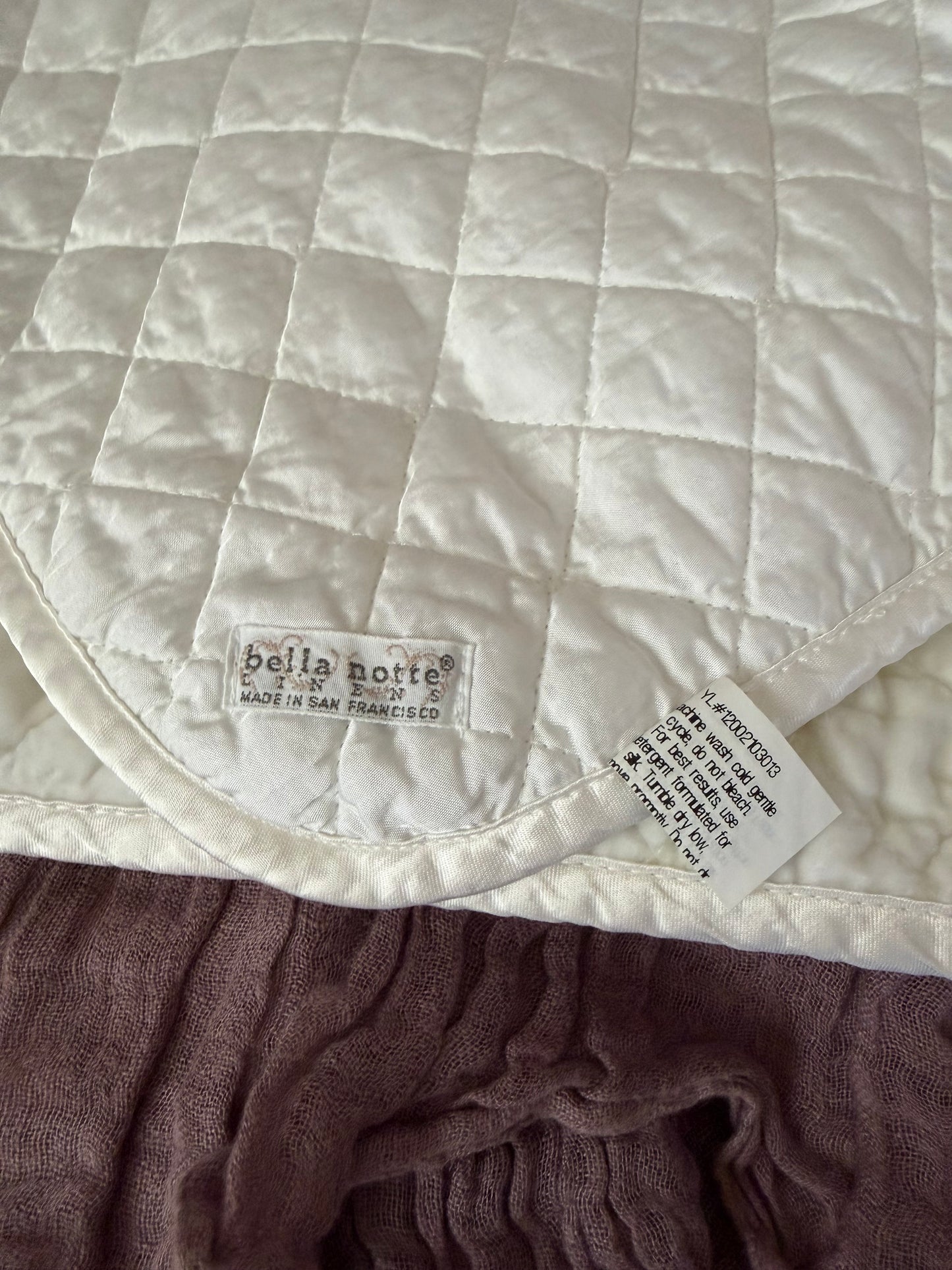 RARE Bella Notte White Silk Velvet Placemats