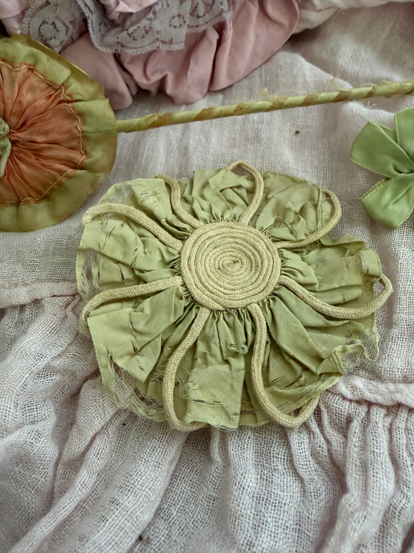 Collection Antique Green Silk Ribbonwork Pieces
