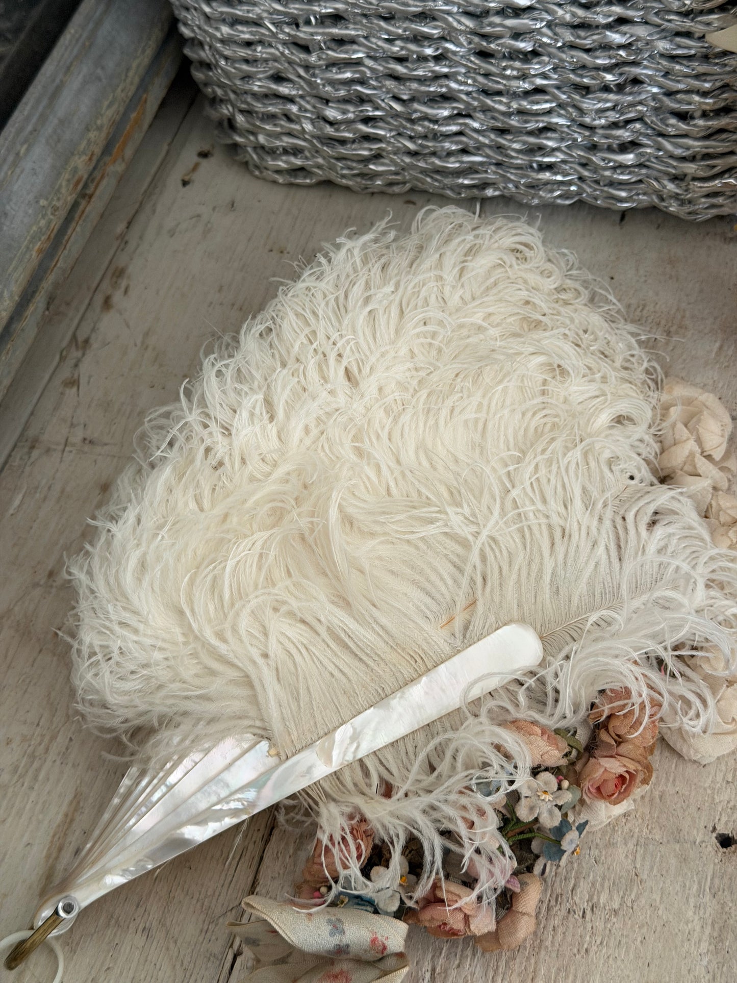 Antique Victorian White Feather Mother of Pearl Fan