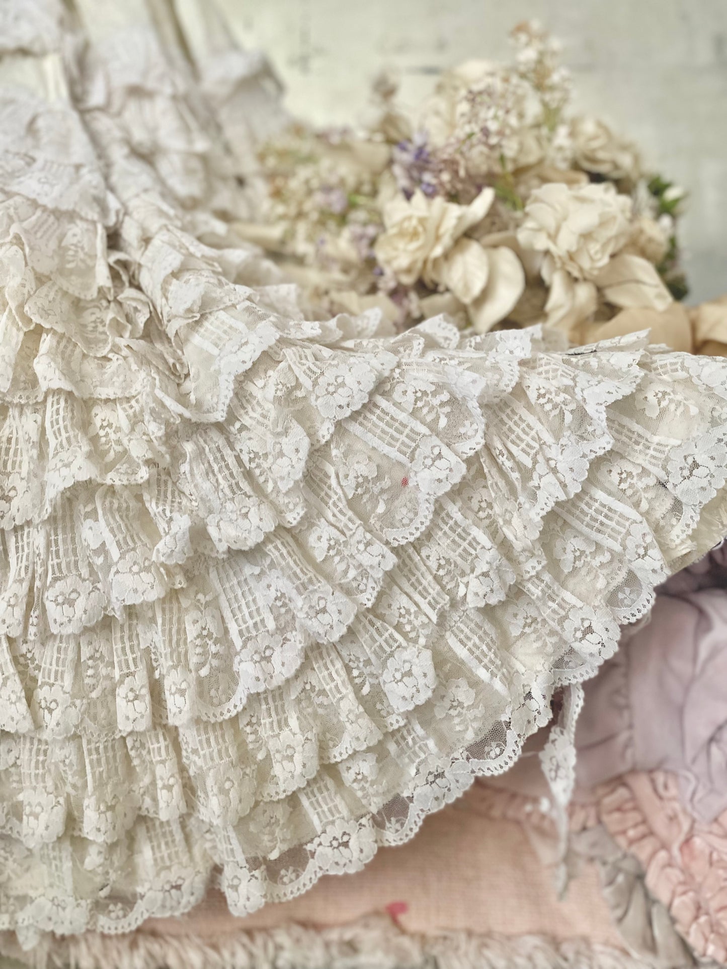 RARE Antique French Ruffled Lace Theater Ballet Skirt N0.00