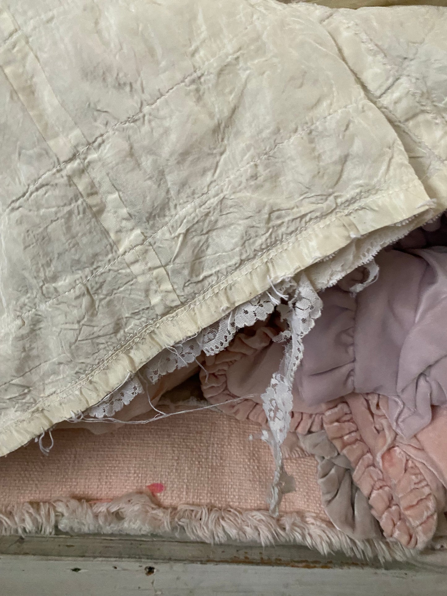 RARE Antique French Ruffled Lace Theater Ballet Skirt N0.00