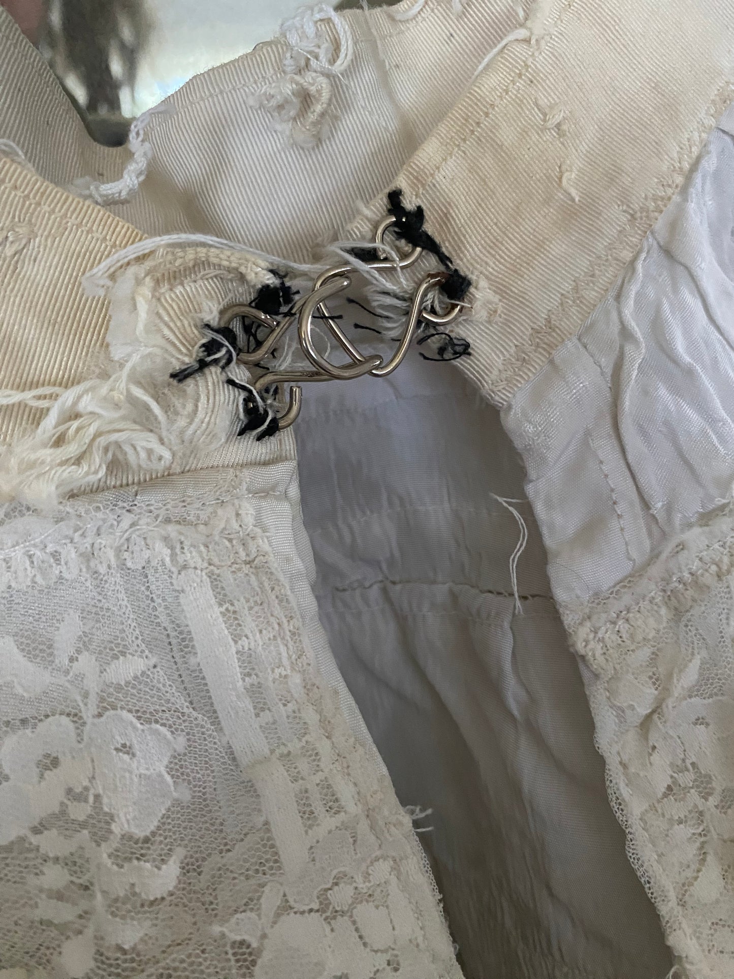 RARE Antique French Ruffled Lace Theater Ballet Skirt N0.6