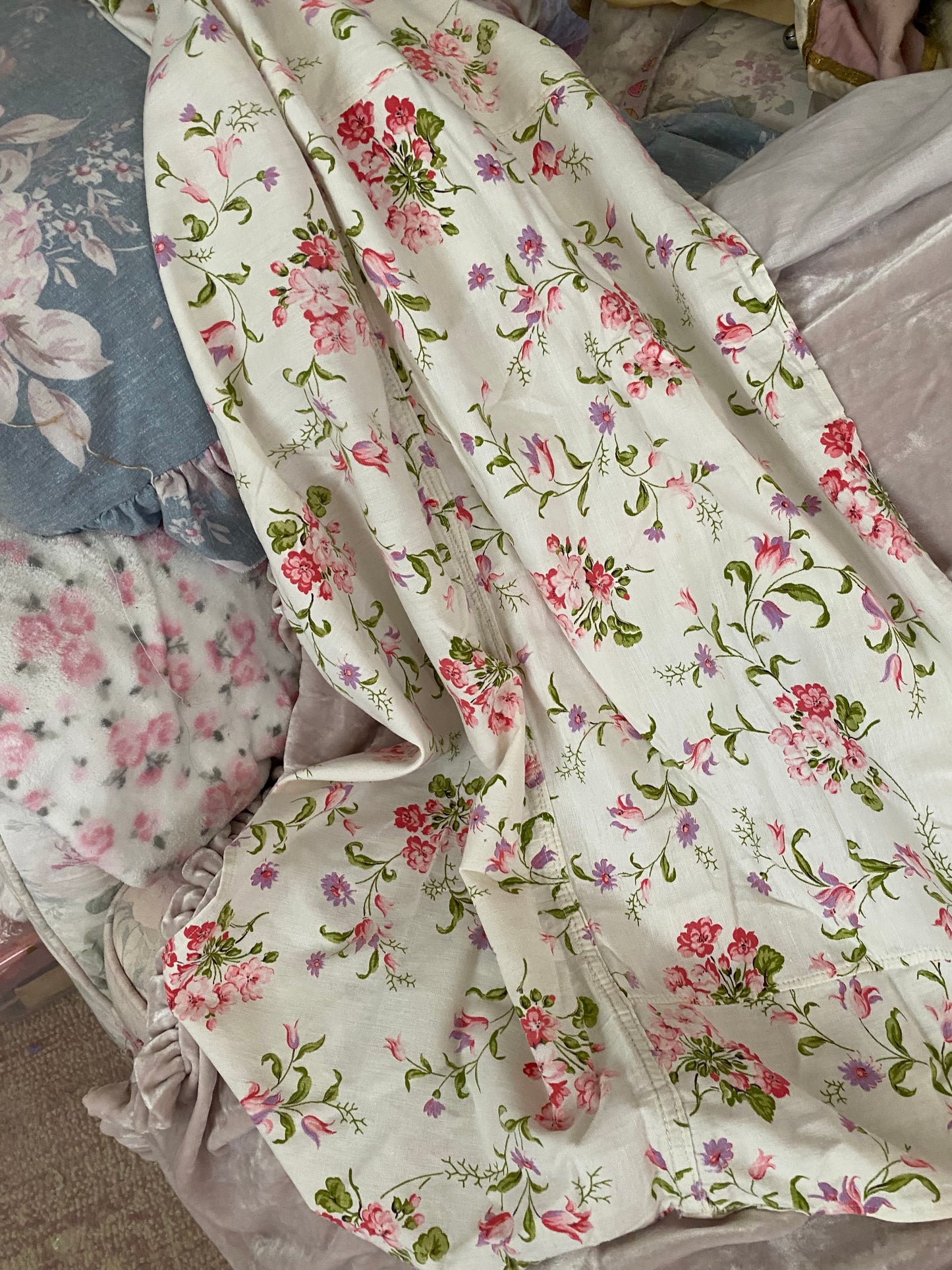 Vintage French Fabric White Pink Lavender Flowers
