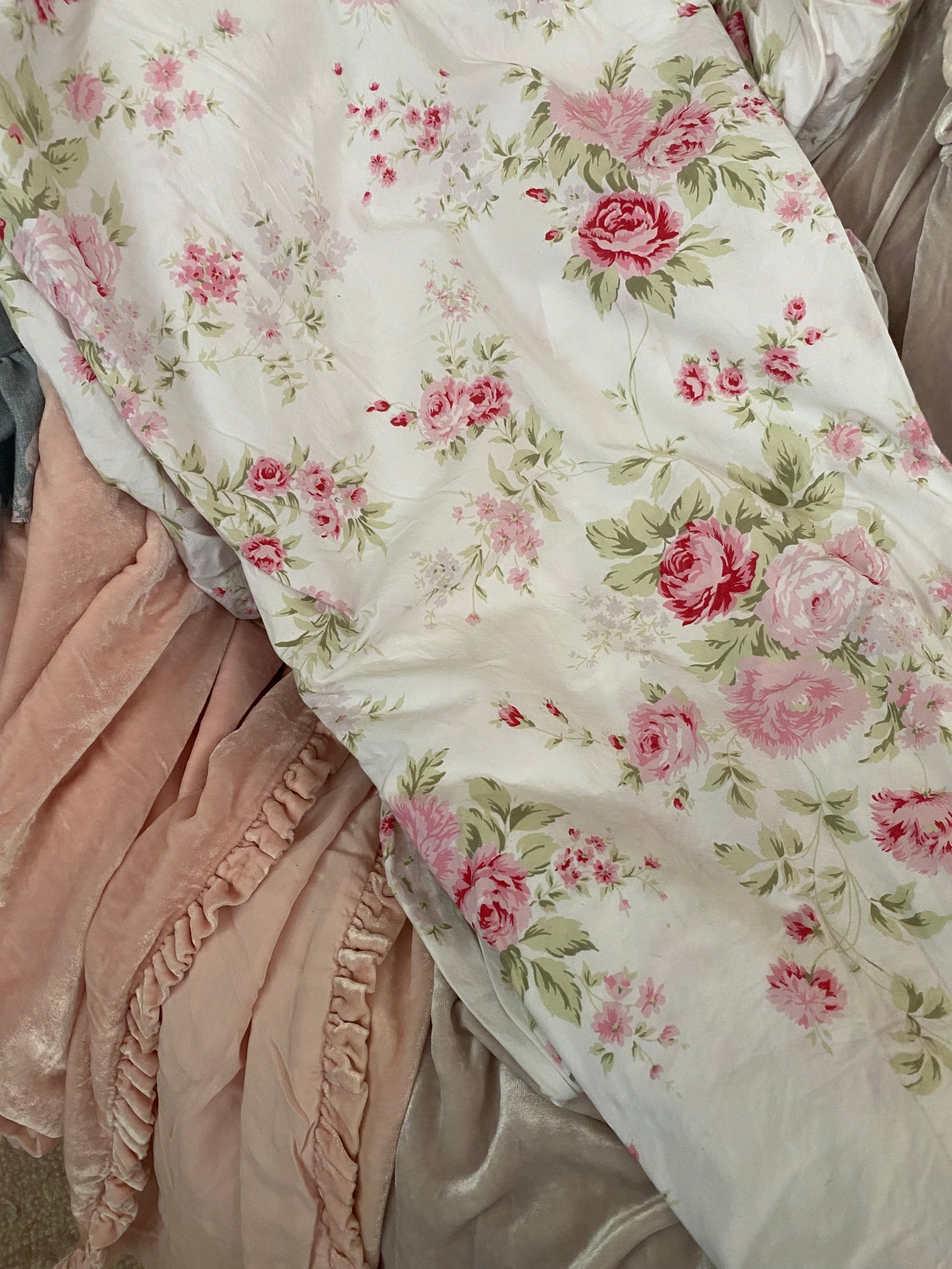 Rachel Ashwell Shabby Chic Couture Wildflower Queen Duvet