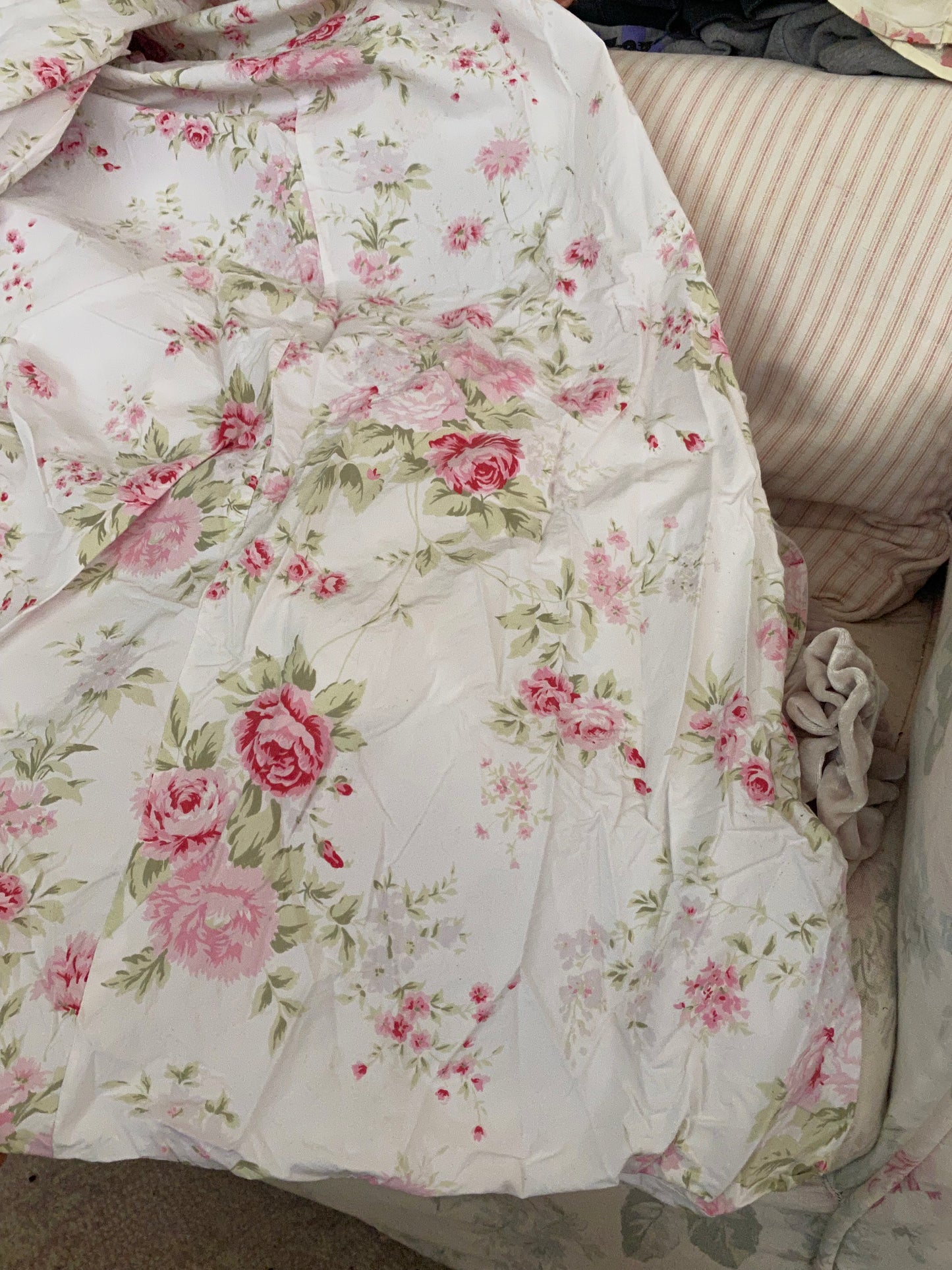 Rachel Ashwell Shabby Chic Couture Wildflower Queen Duvet