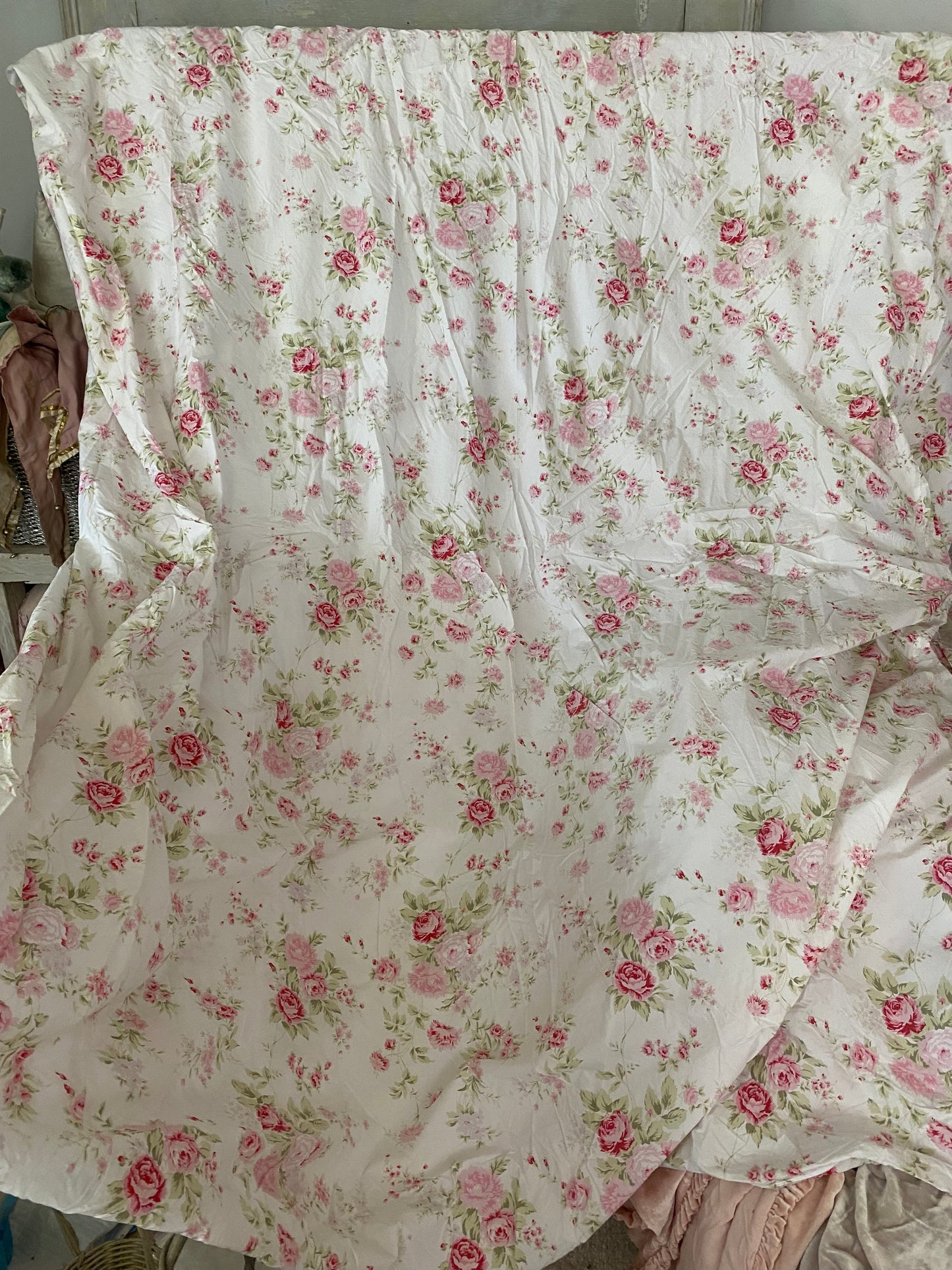 Rachel Ashwell Shabby Chic Couture Wildflower Queen Duvet