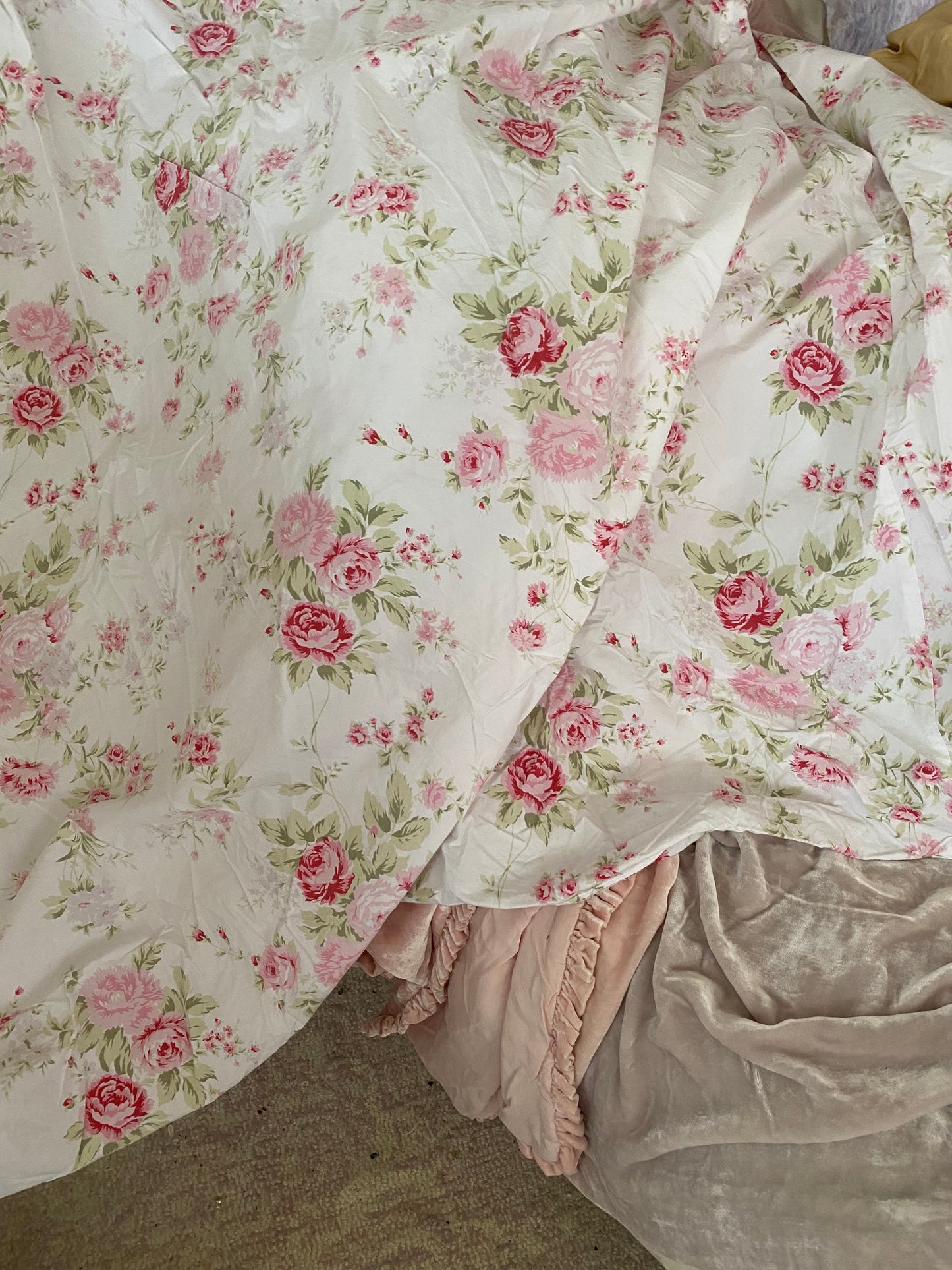 Rachel Ashwell Shabby Chic Couture Wildflower Queen Duvet