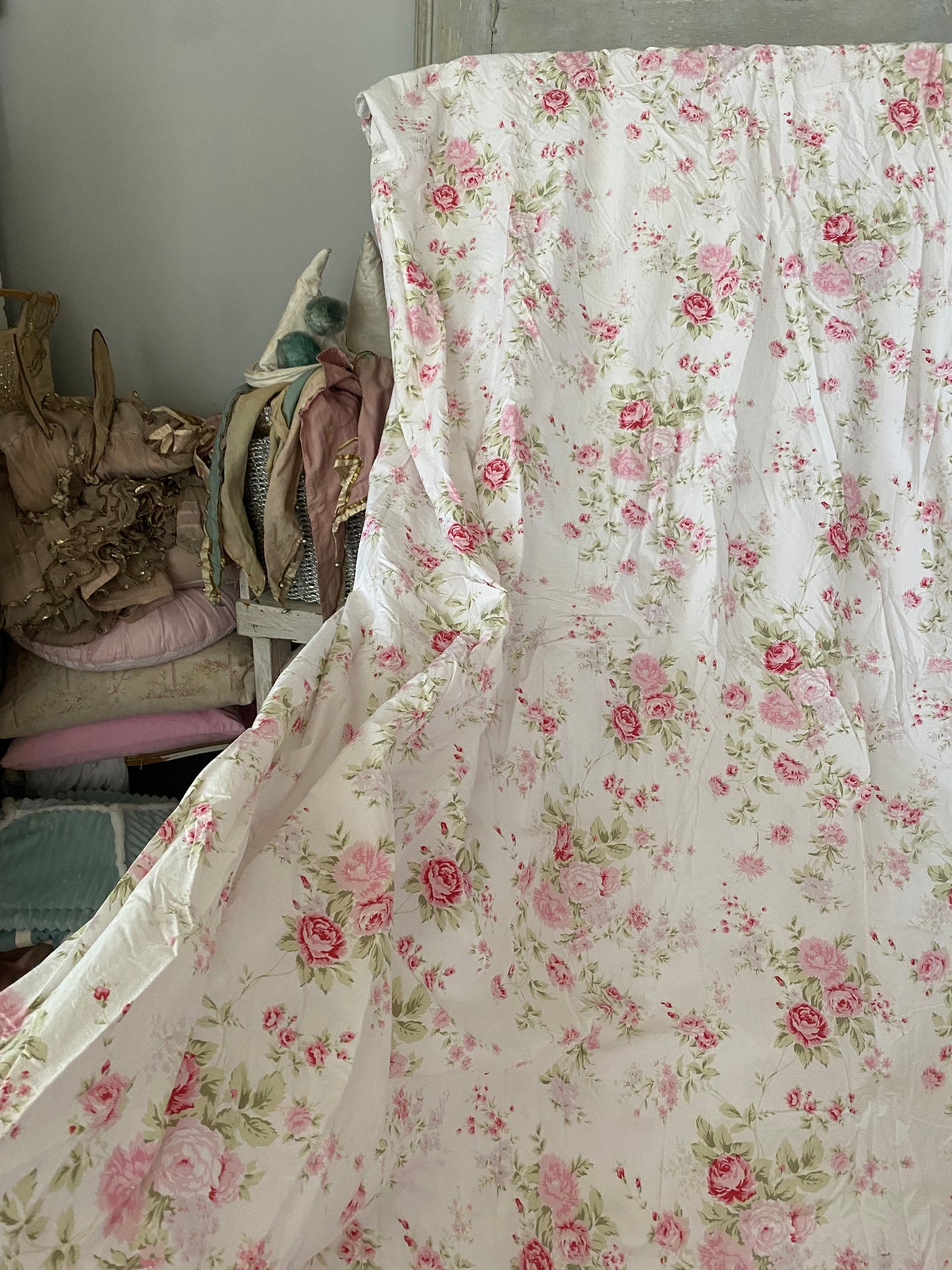 Rachel Ashwell Shabby Chic Couture Wildflower Queen Duvet
