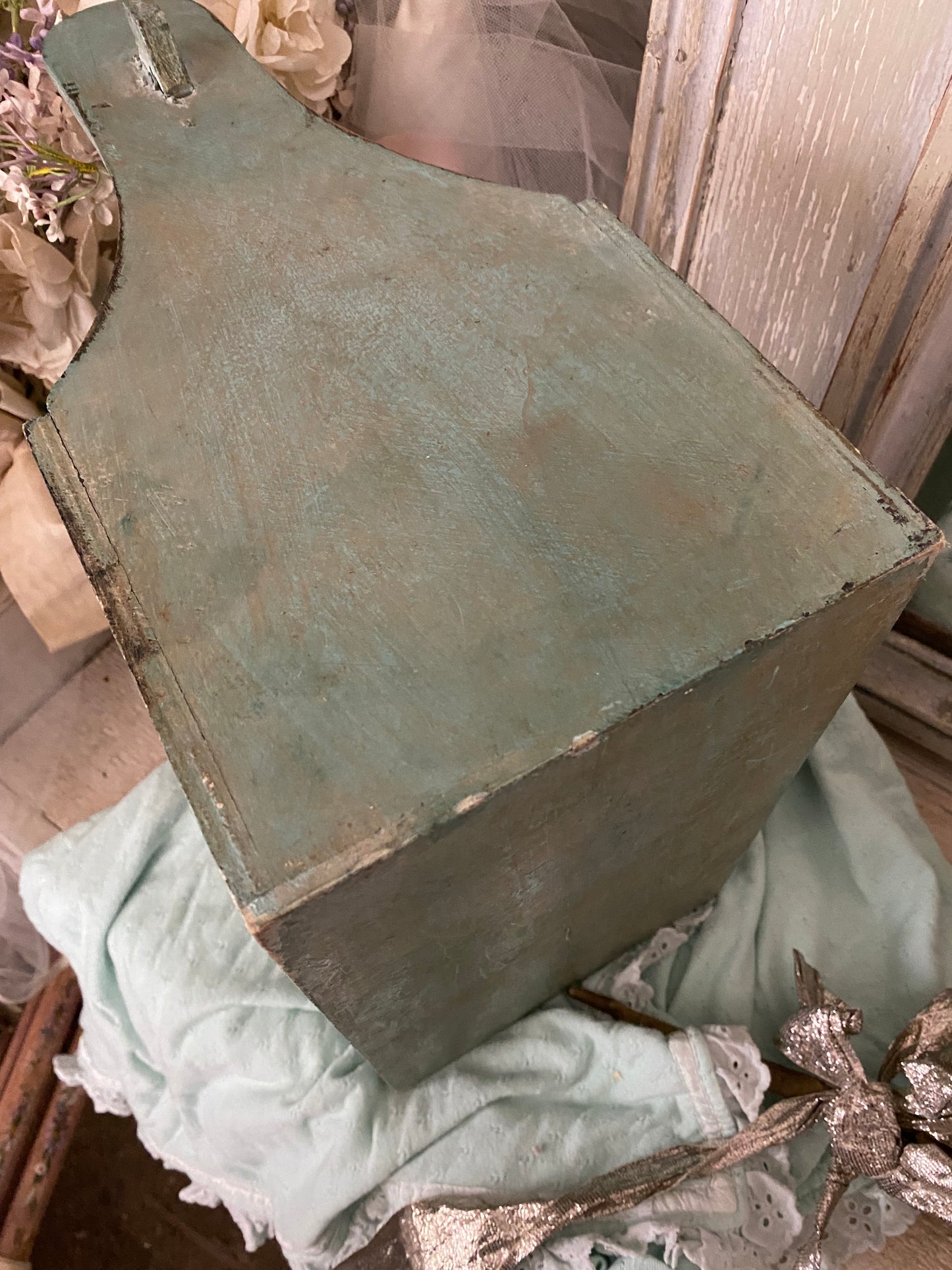 Vintage Chippy Painted Wood Caddy