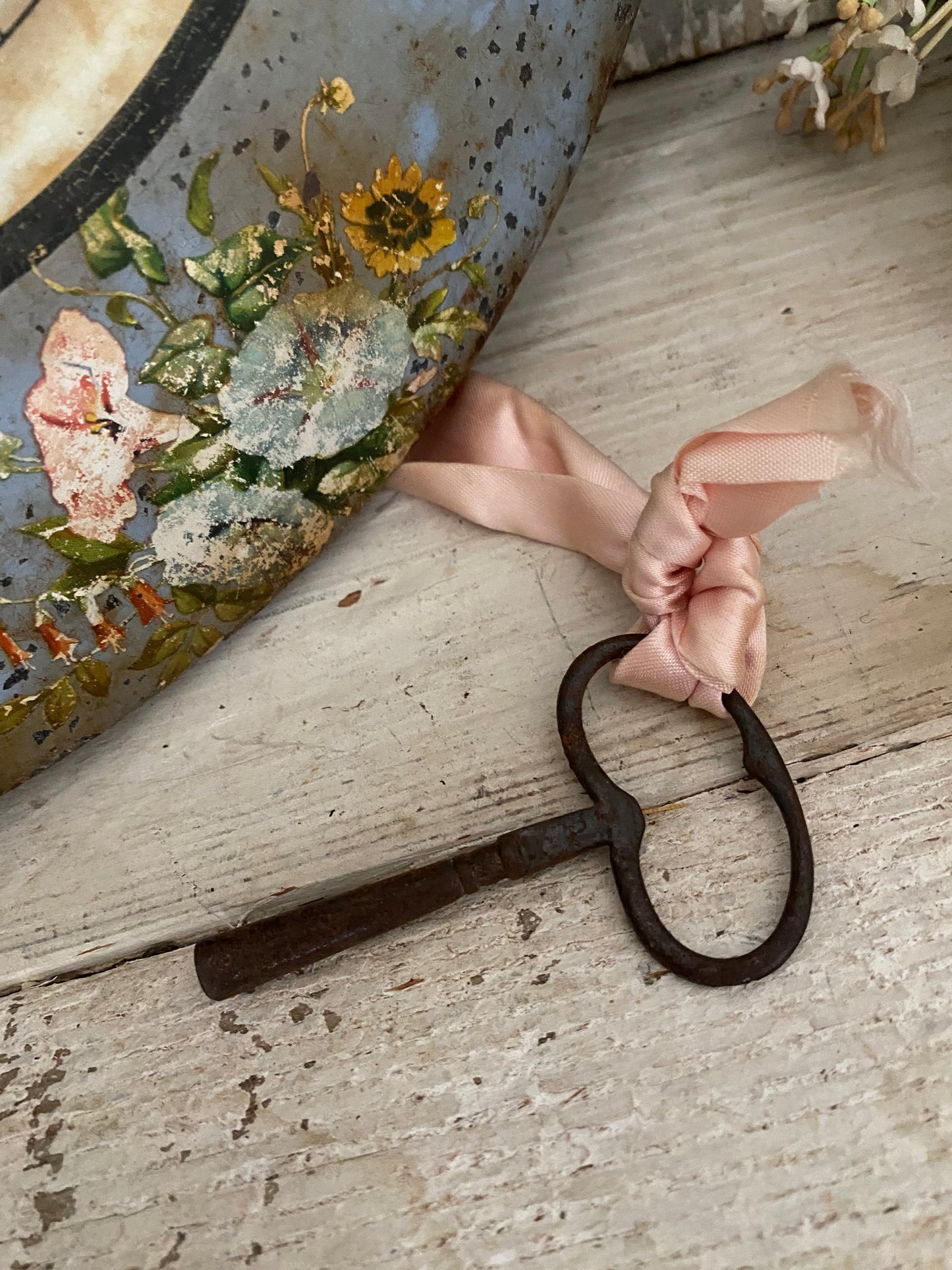 Antique Blue Tole Floral Clock