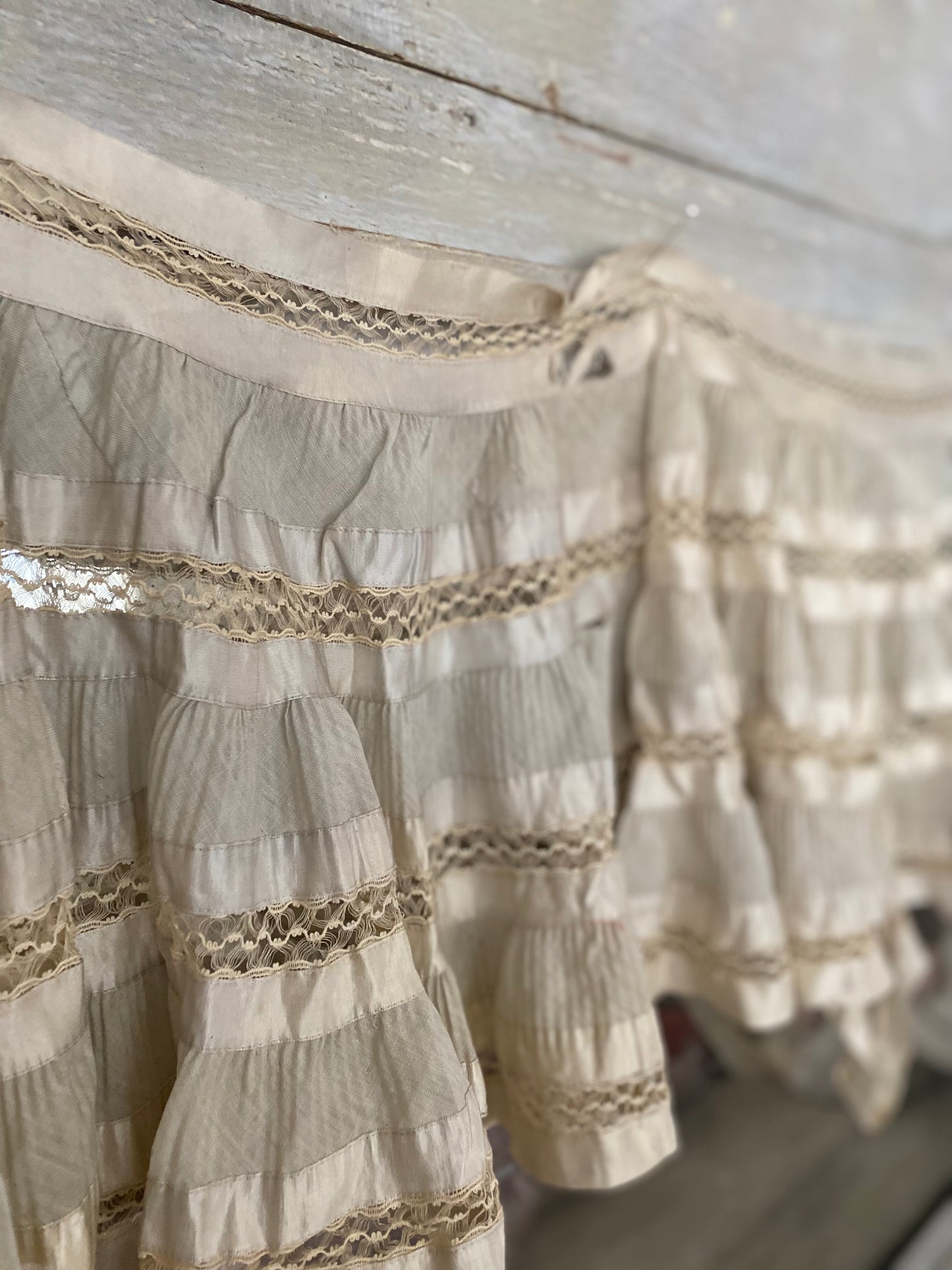 Antique Pale Blue Silk Lace Ruffled Pelmet
