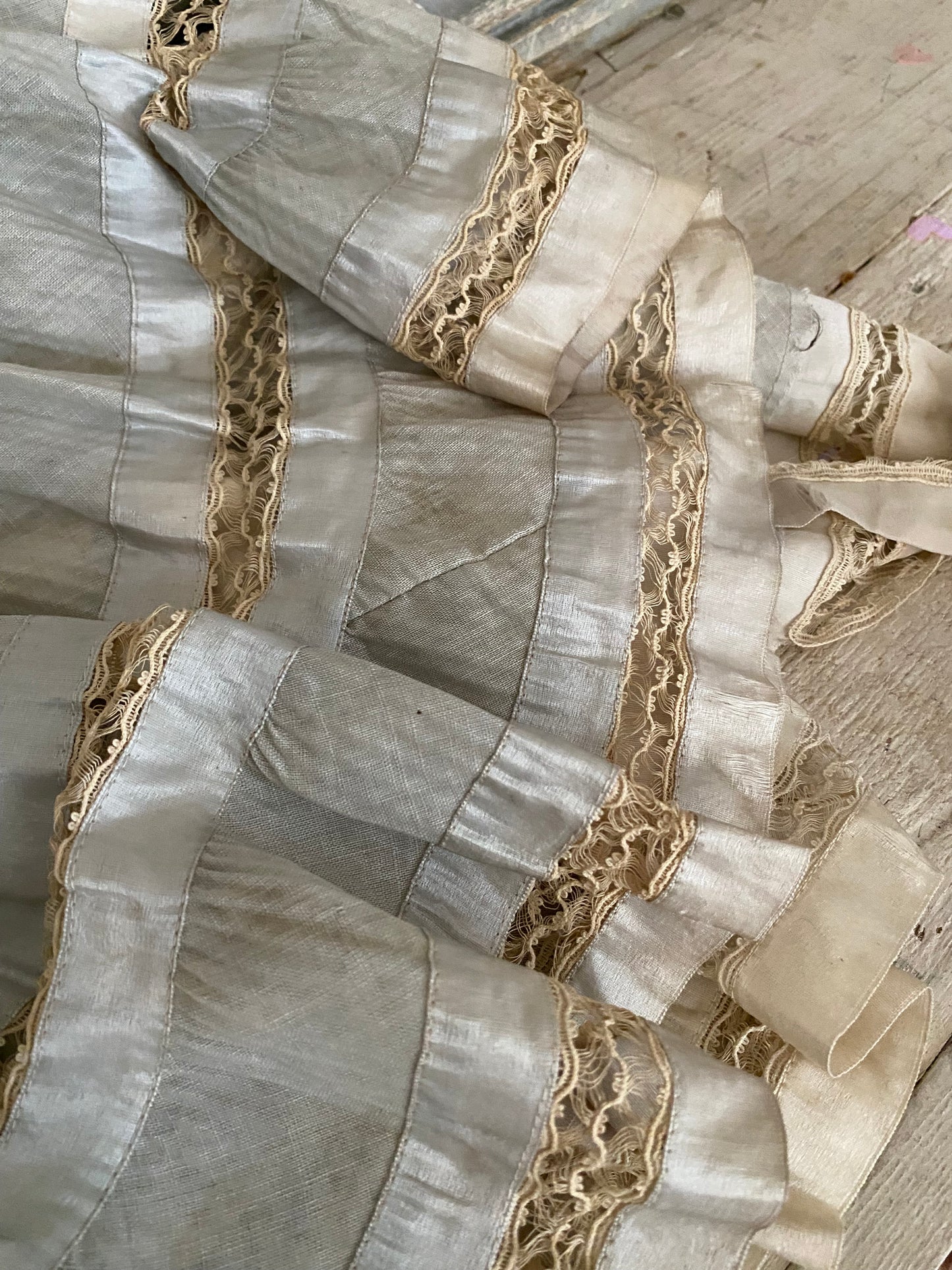 Antique Pale Blue Silk Lace Ruffled Pelmet