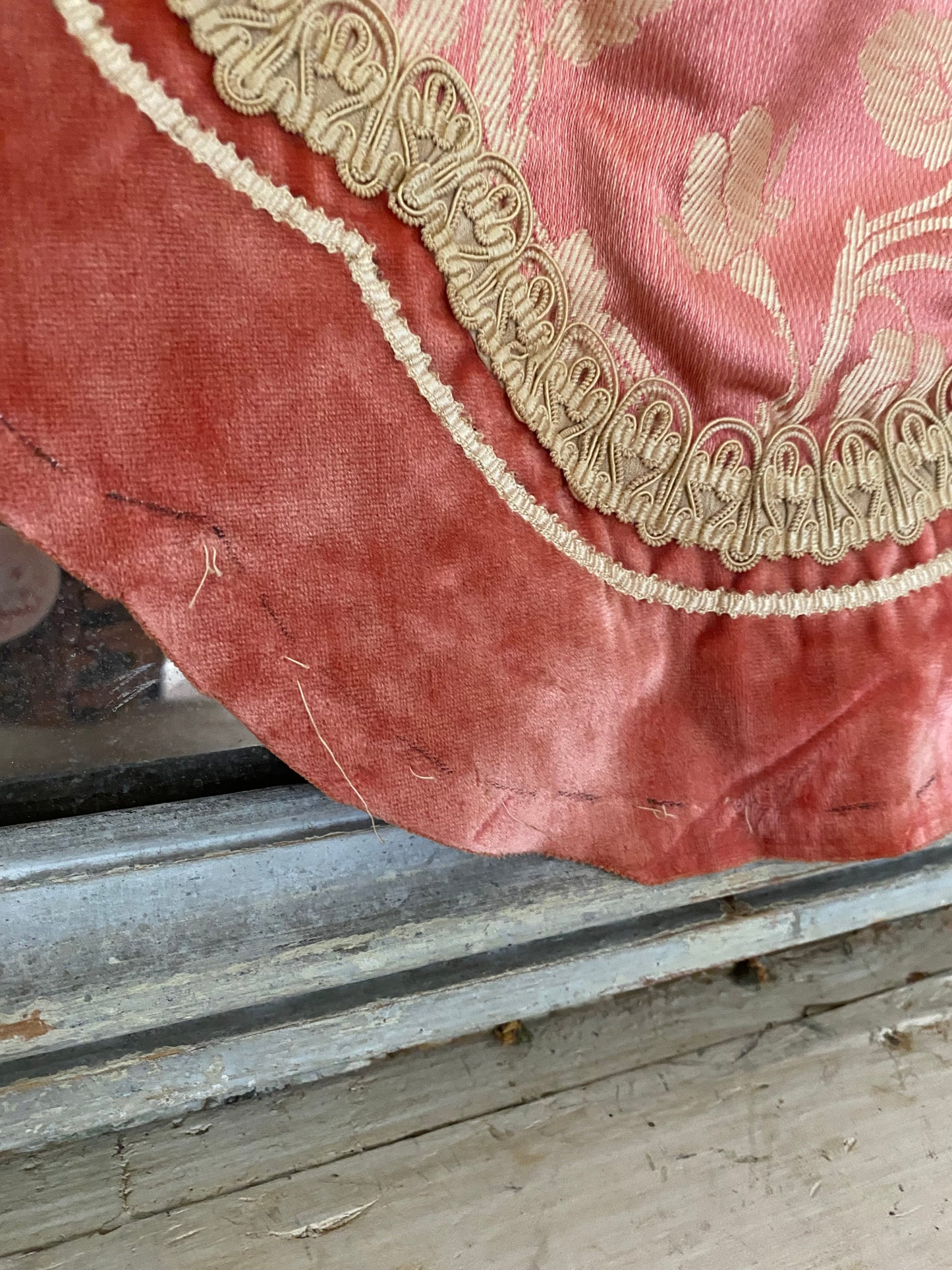 Rachel Ashwell RASSC Antique Mauve Pink French Silk Pelmet