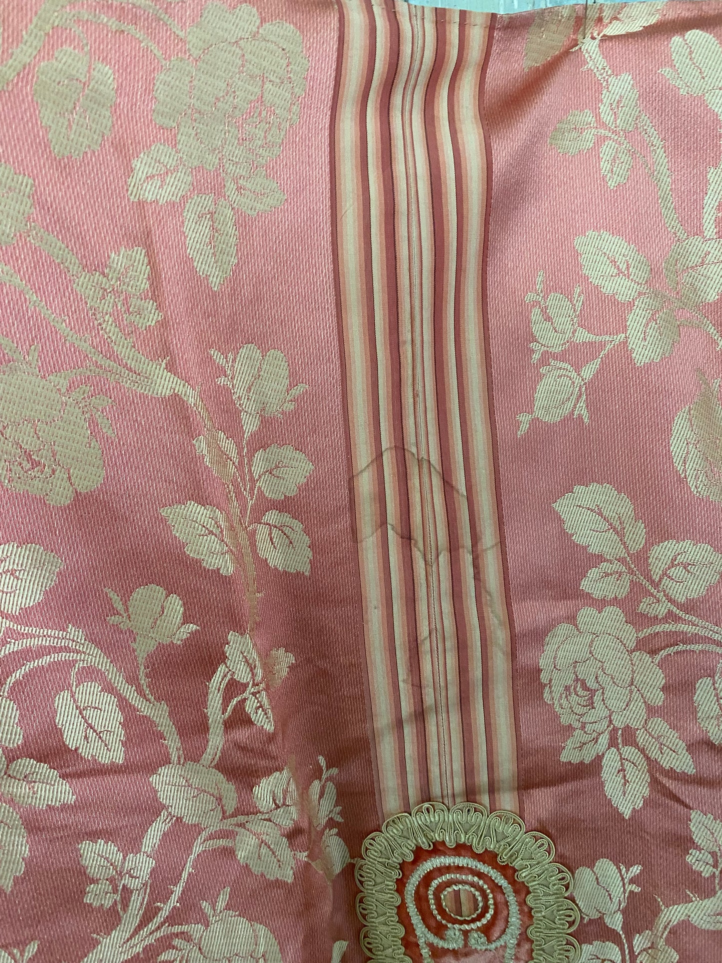 Rachel Ashwell RASSC Antique Mauve Pink French Silk Pelmet