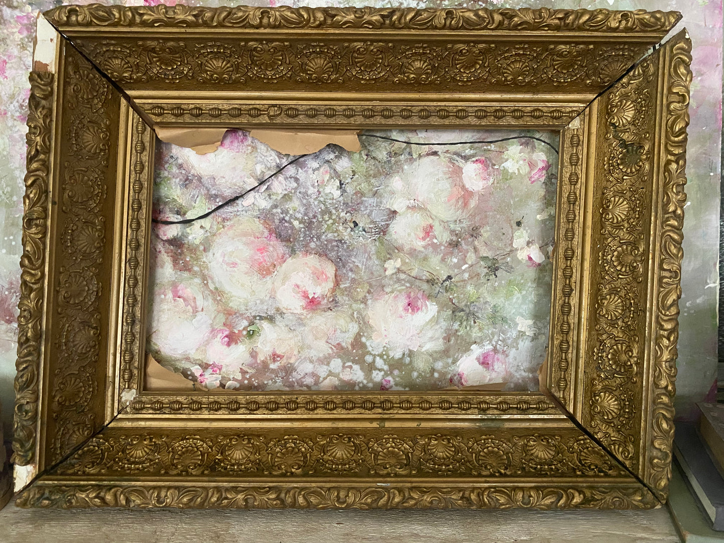 Antique Italian Gold Gesso Shell Frame