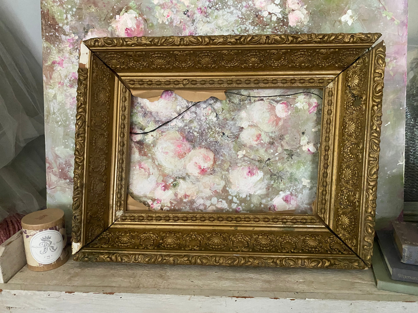 Antique Italian Gold Gesso Shell Frame