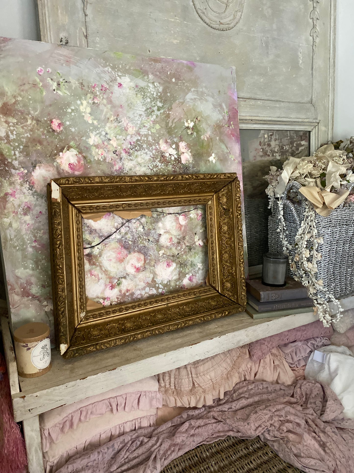 Antique Italian Gold Gesso Shell Frame