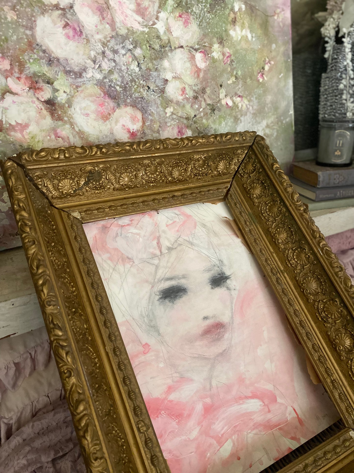Antique Italian Gold Gesso Shell Frame