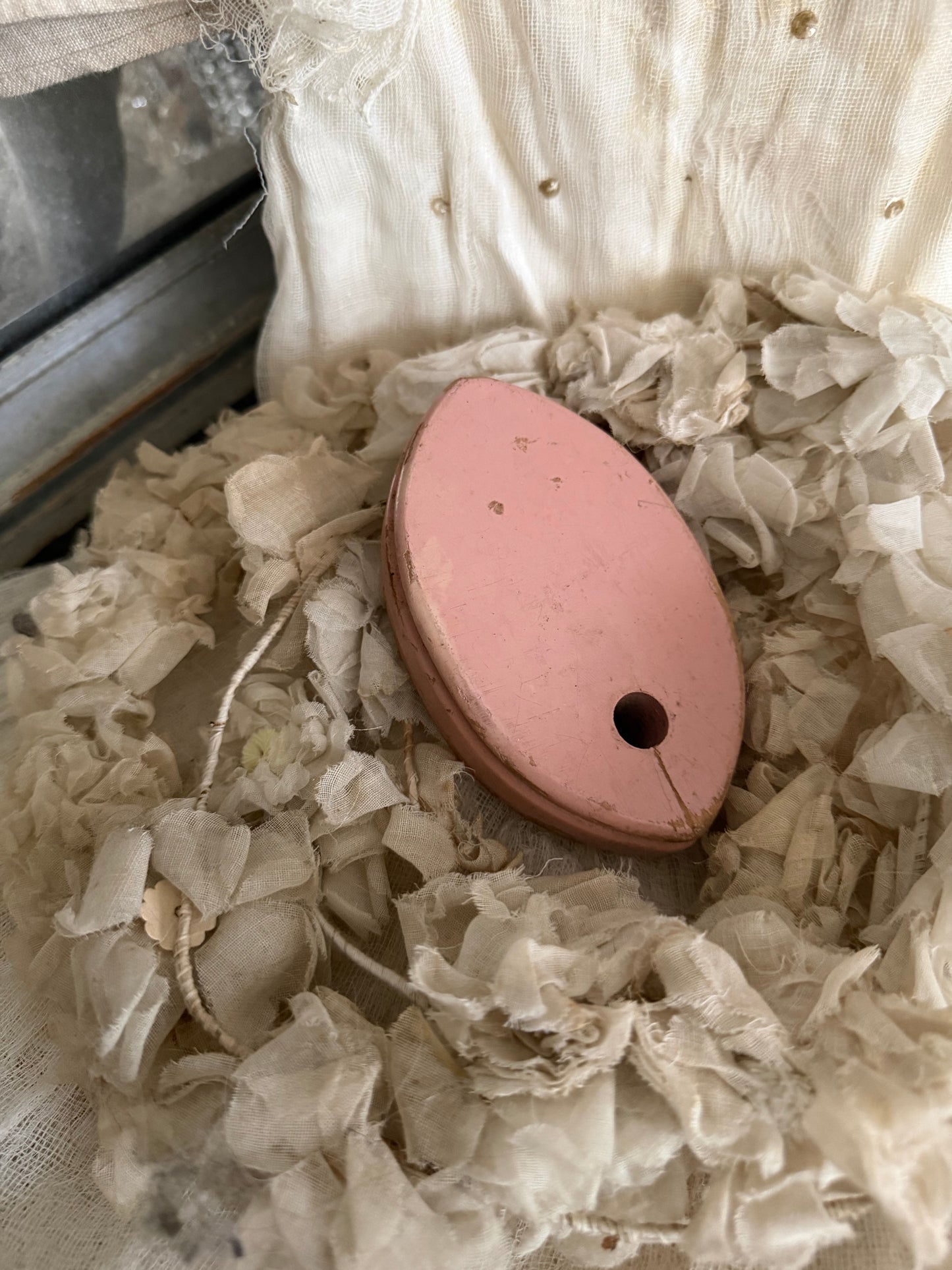 Sugar Sweet Vintage Pink Chippy Wood Thermometer