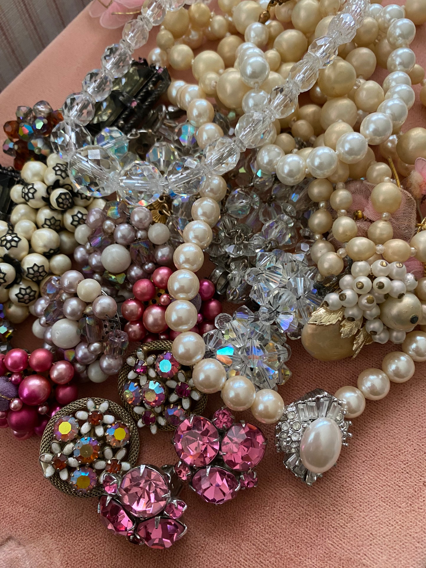 Collection PINK Vintage Costume Jewelry