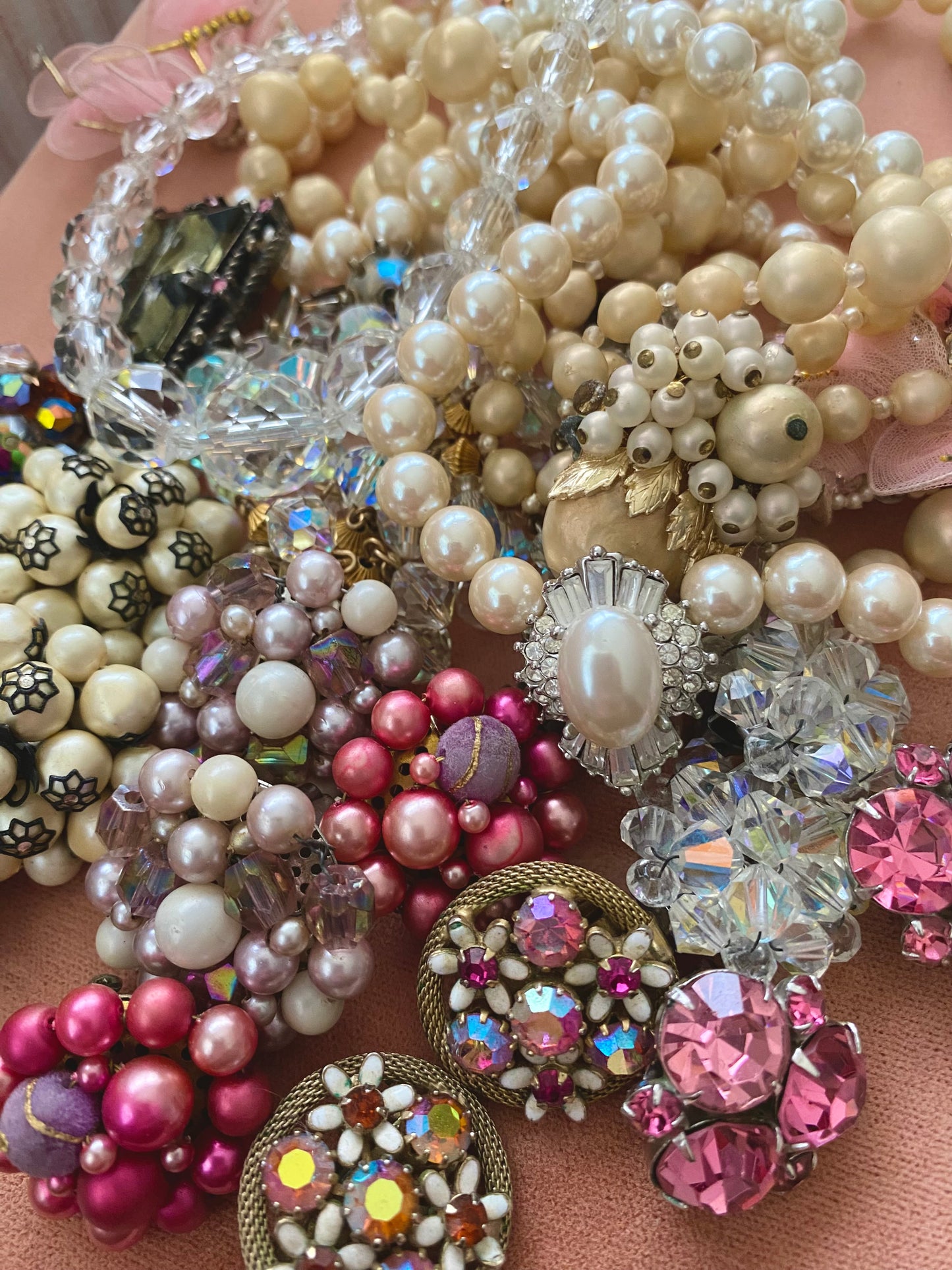 Collection PINK Vintage Costume Jewelry