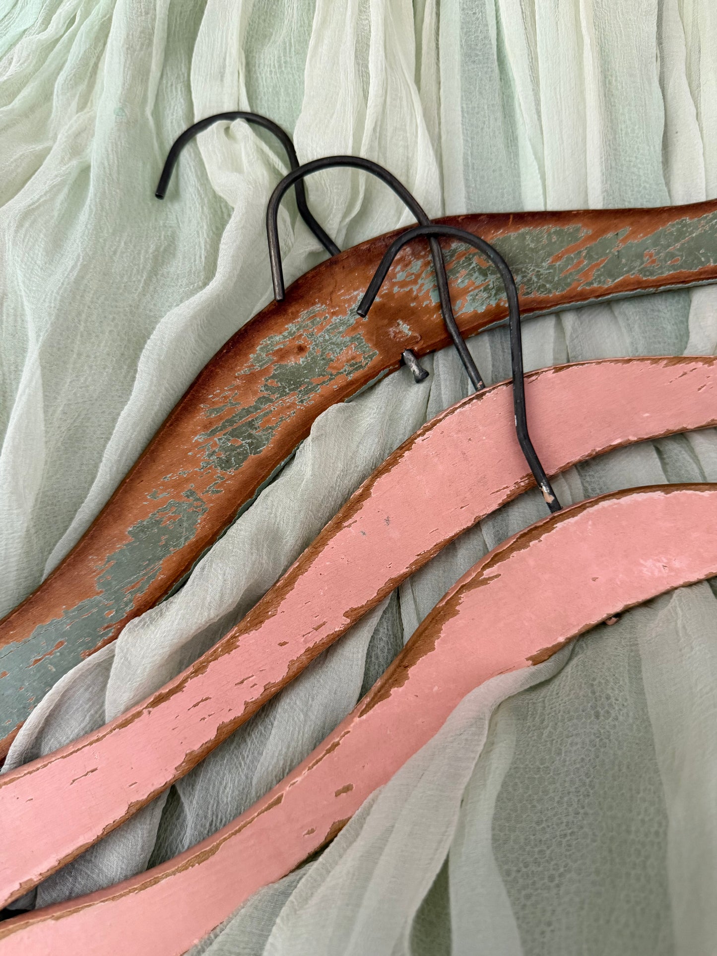 Collection Vintage Hangers