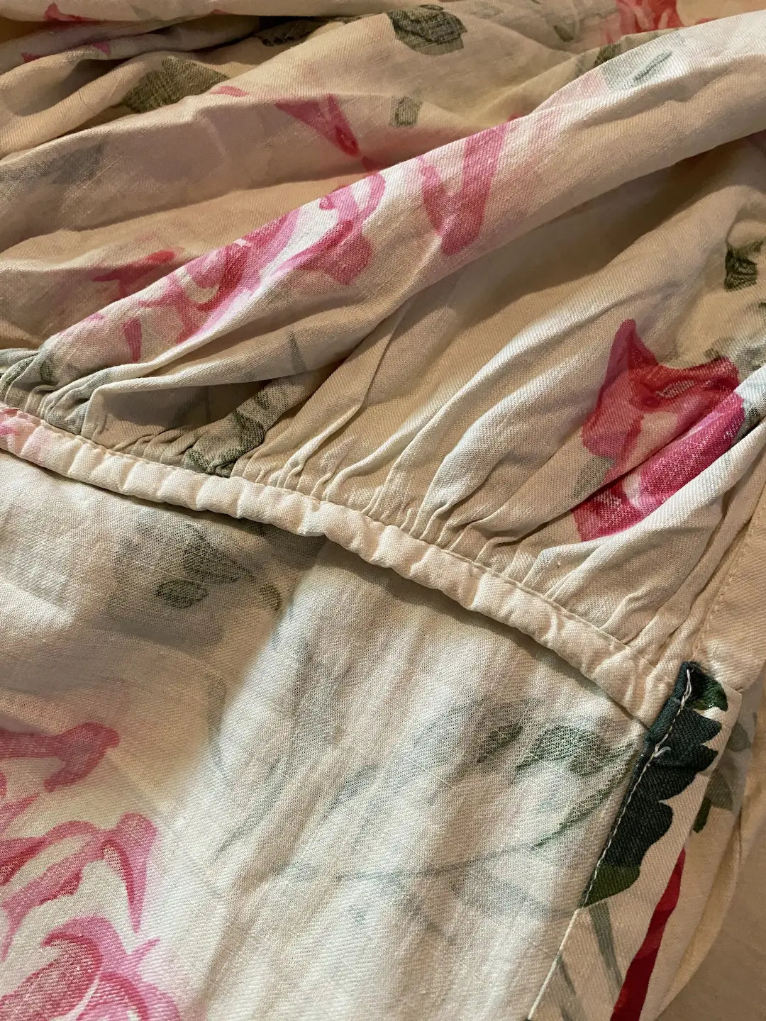 Vintage Bedroom Set Pink Roses Ruffled Coverlet Curtains Bed Canopy Drapes