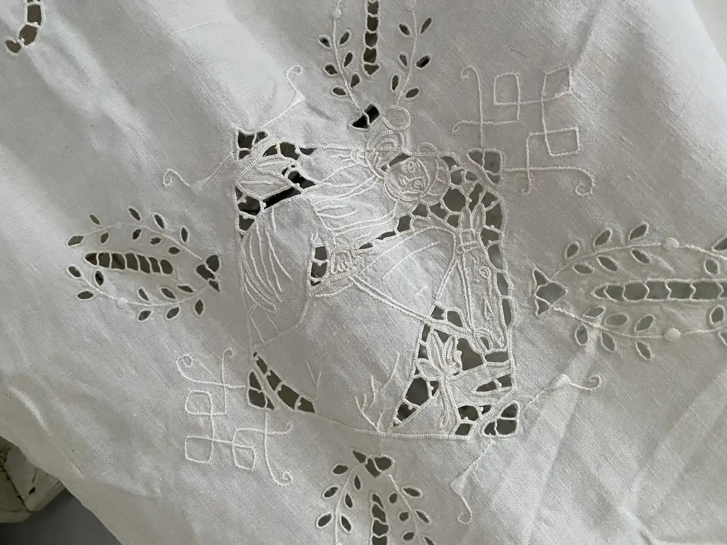Antique Lace Embroidered Figural Stag Deer Dog Linen Banquet Tablecloth