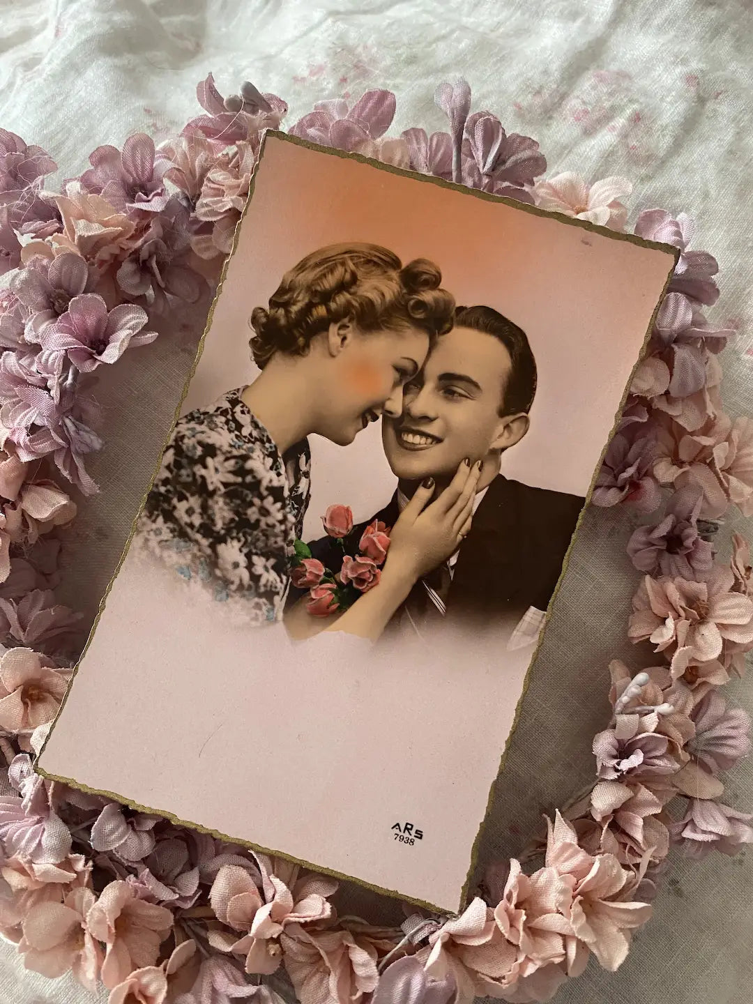 Vintage French Postcard Romantic Couple