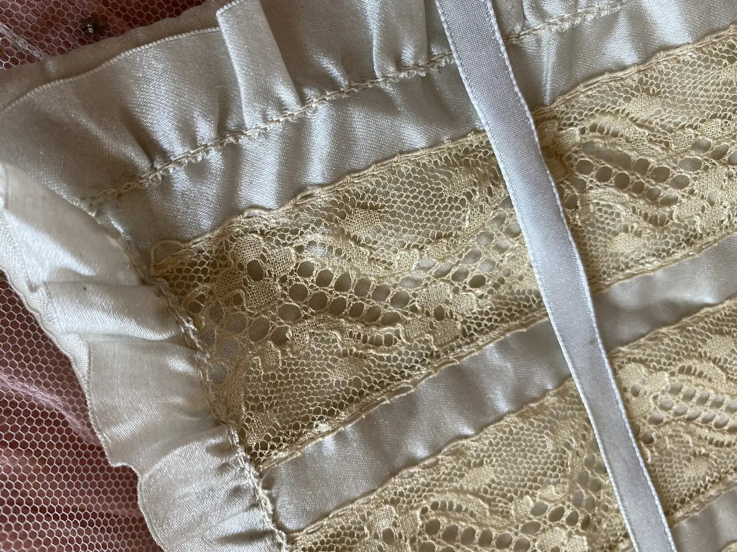 Vintage Blue Silk Lace Hankie Holder