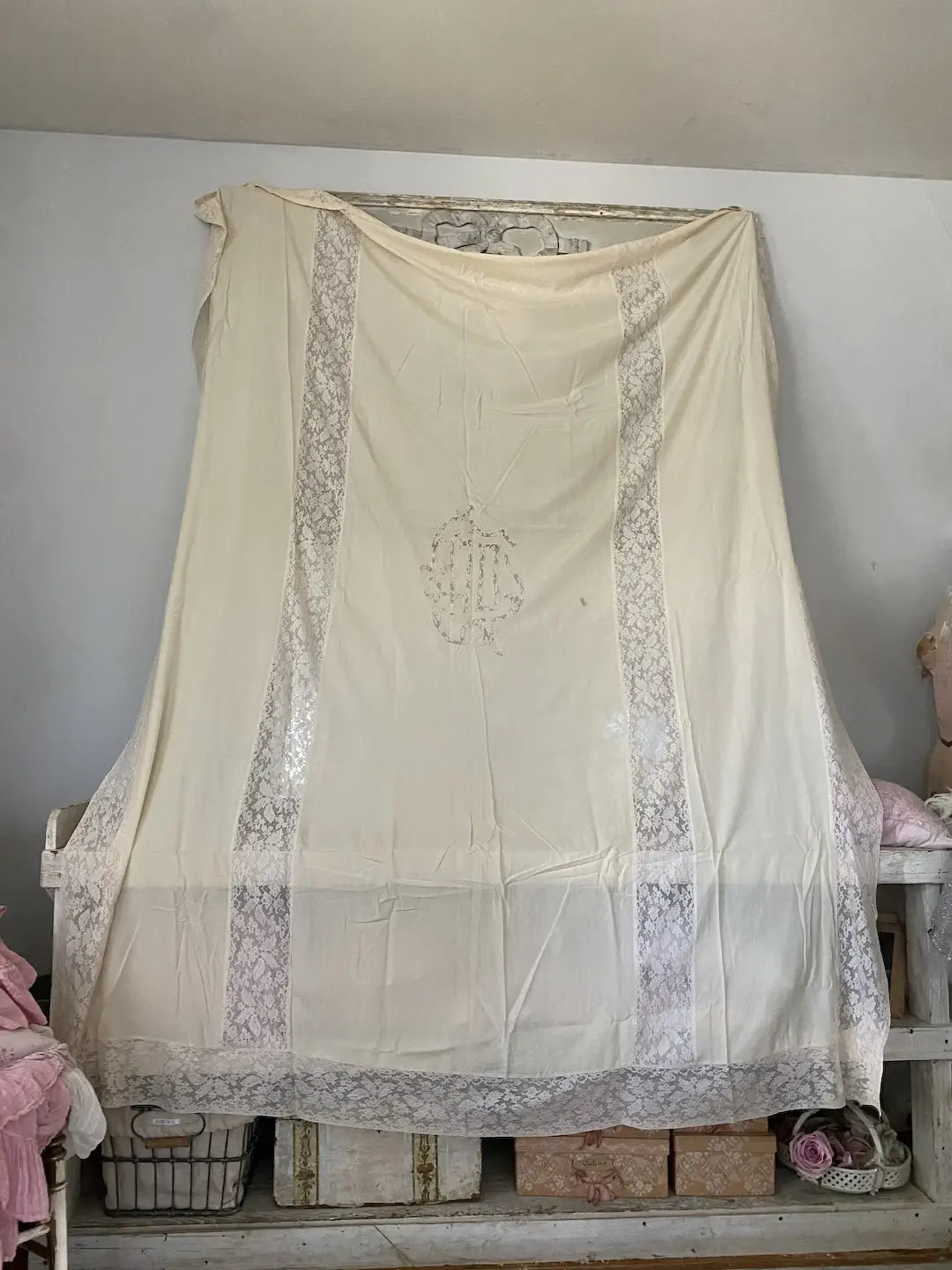 Vintage c1940 Bed Sheet Coverlet Lace Monogram