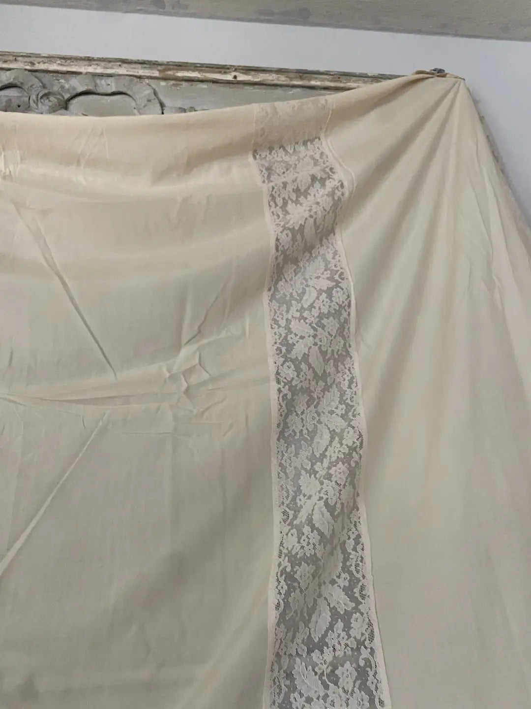 Vintage c1940 Bed Sheet Coverlet Lace Monogram