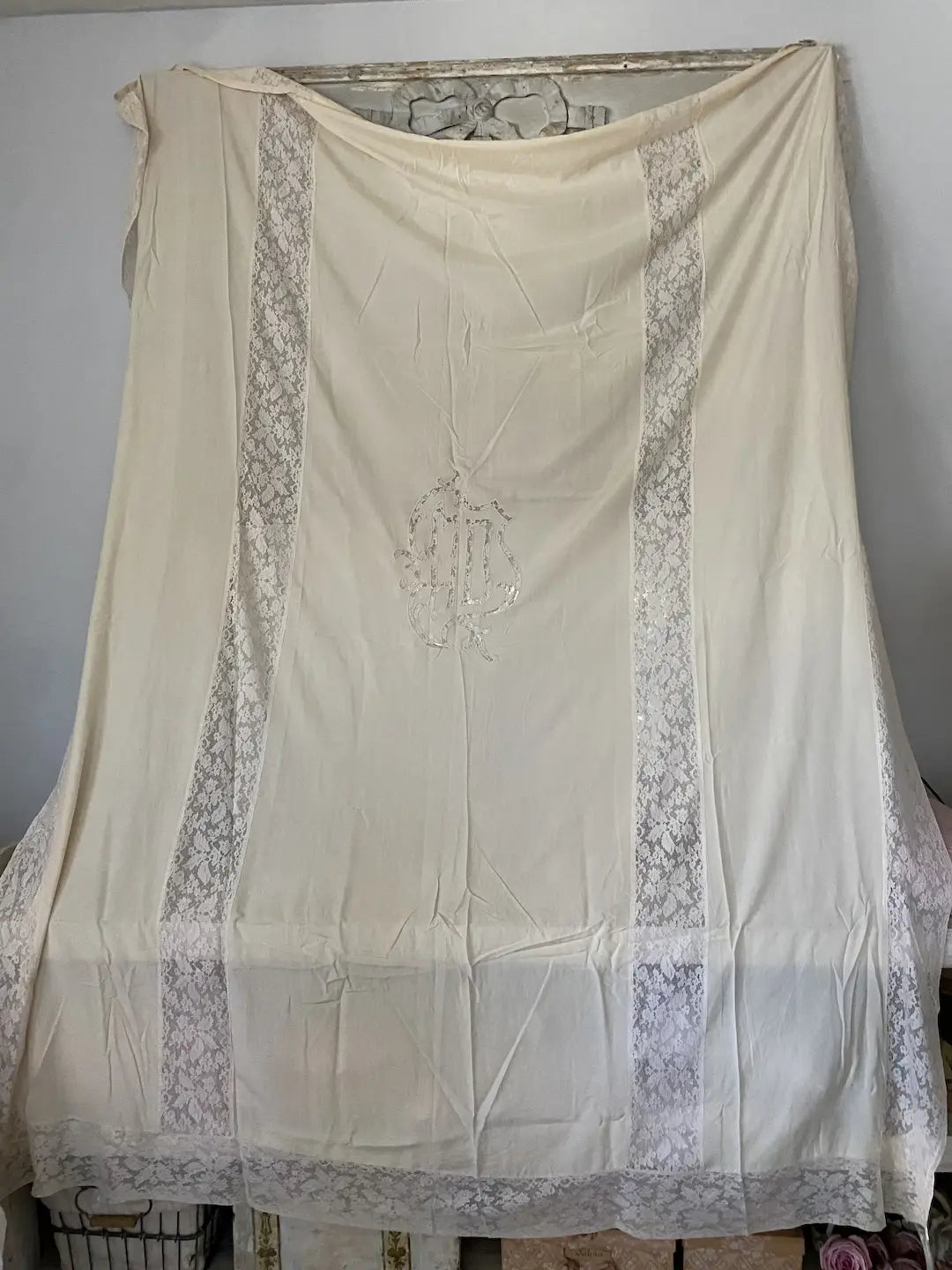 Vintage c1940 Bed Sheet Coverlet Lace Monogram