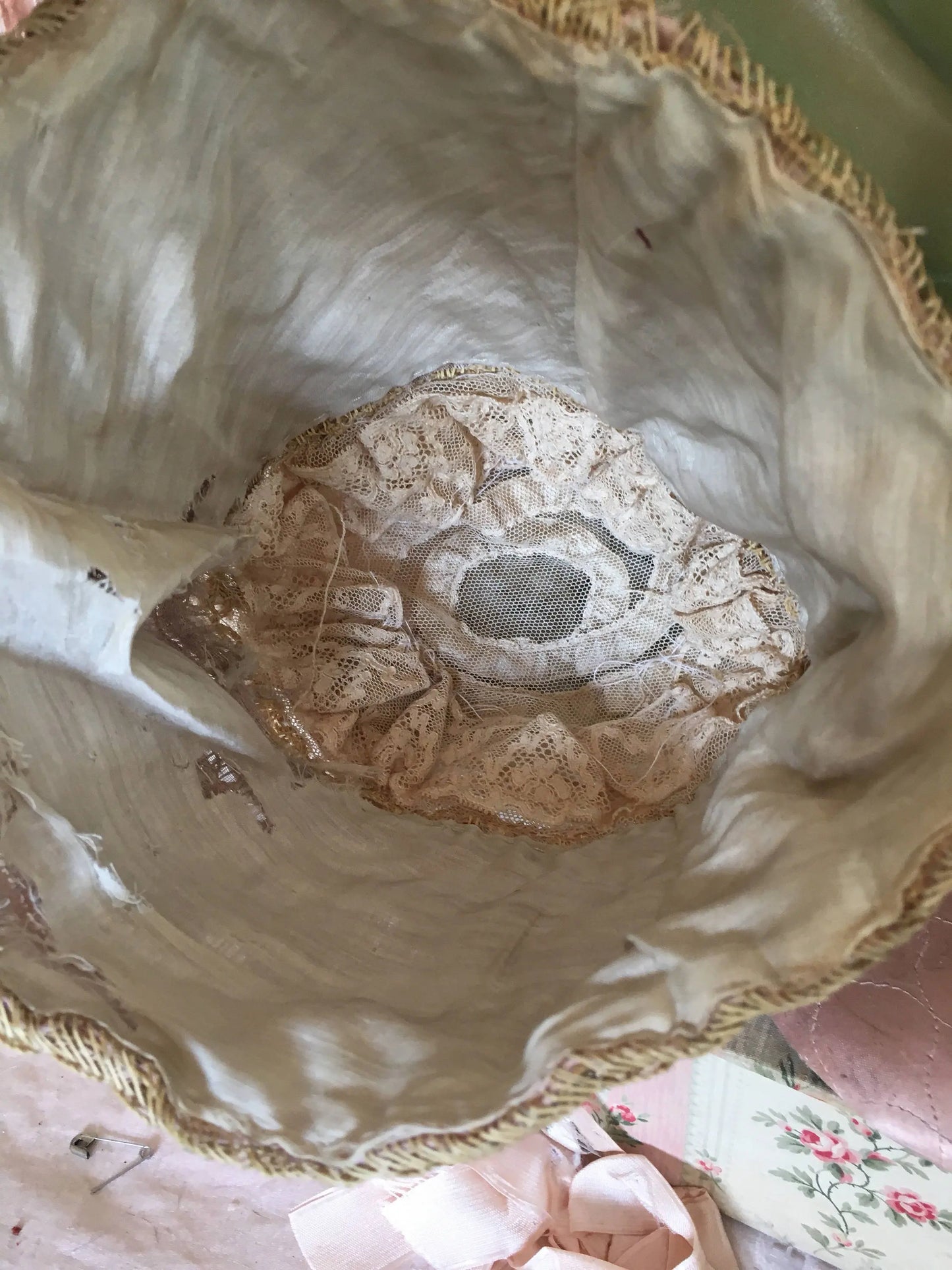Antique 1920s Hat Cloche Lace Pink Ribbon